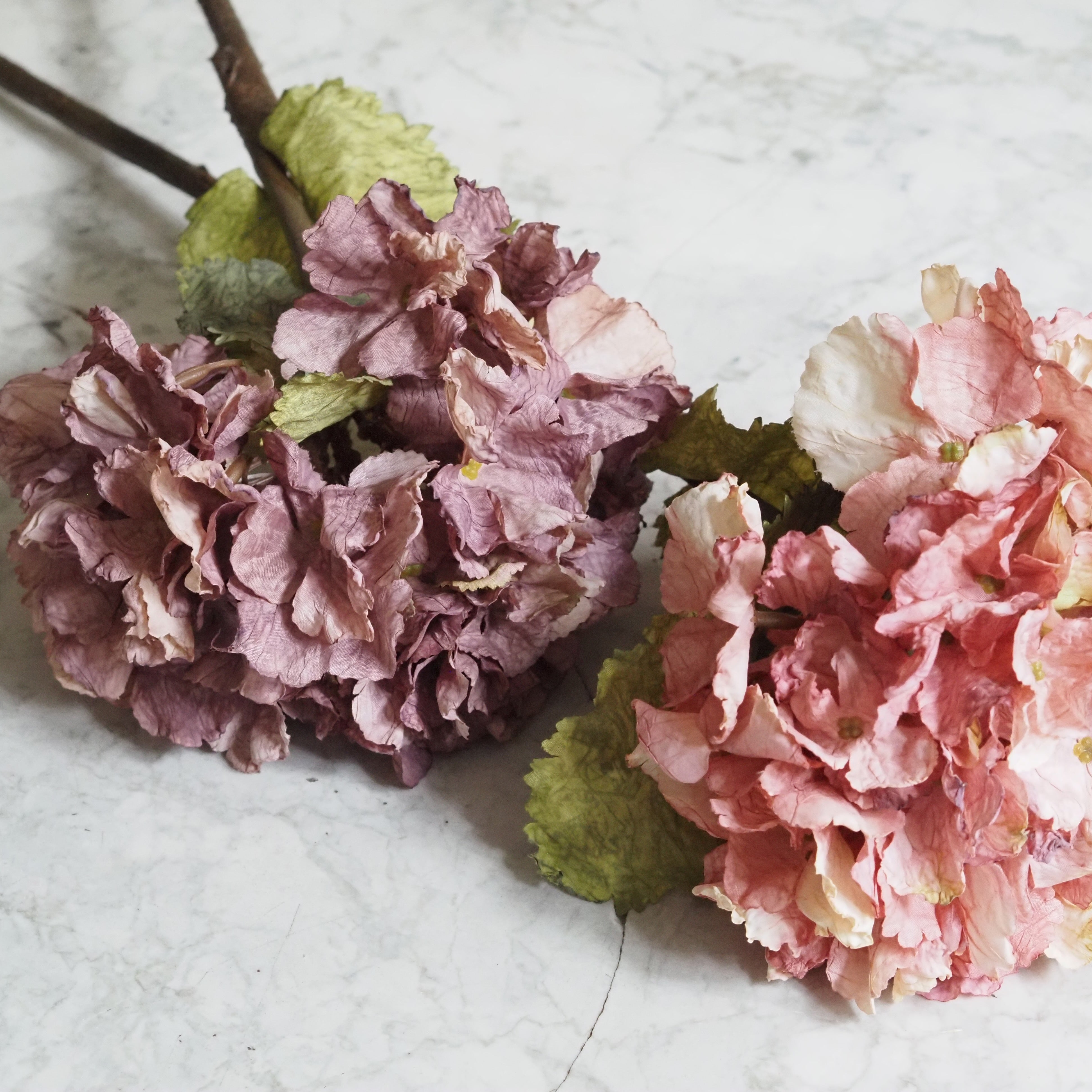 Hortensienzweig [LILA / ROSA] · Textilblüte im Trockenblumen-Charakter