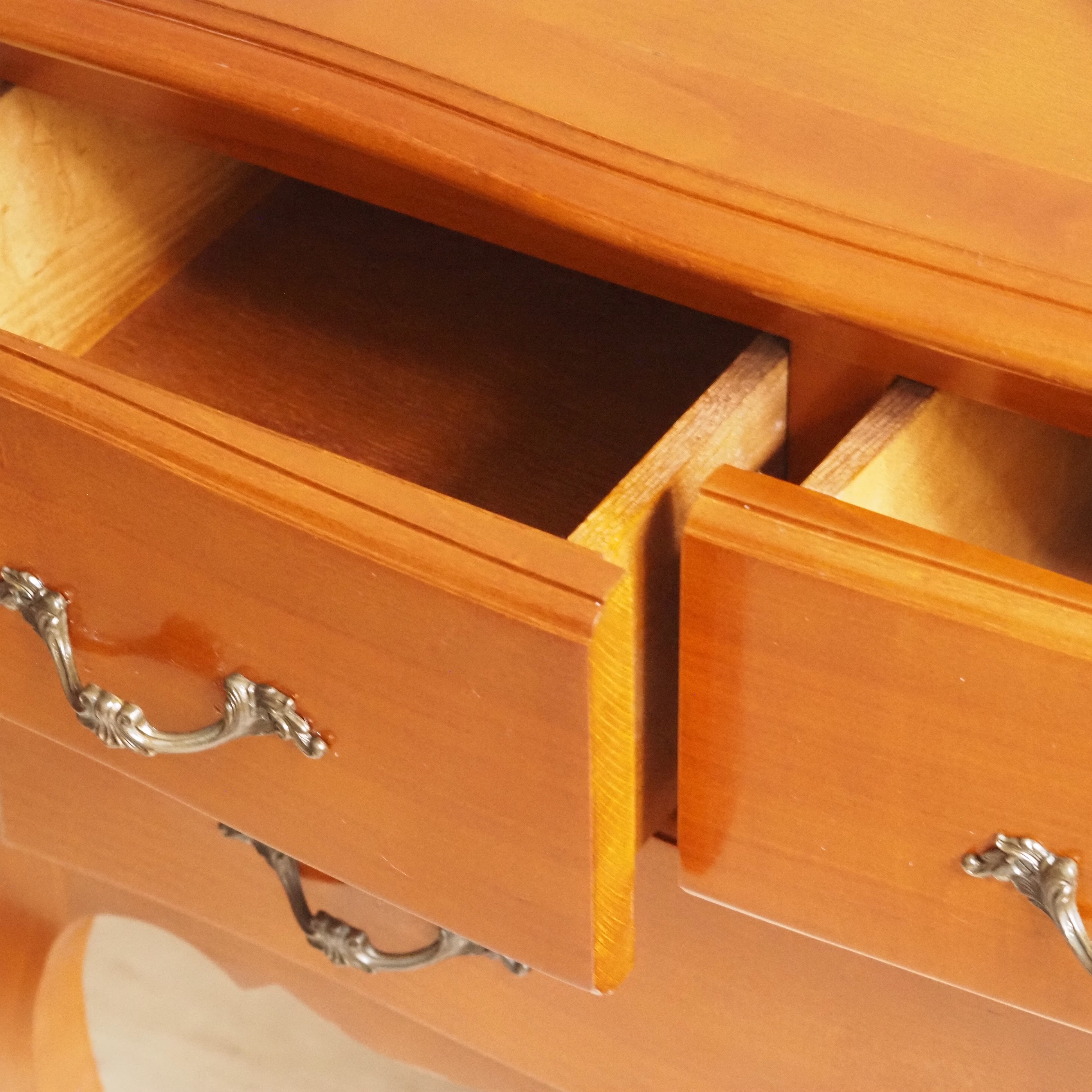 Louis-XV-Kommode 3 Schubladen geschwungene Beine kirschbaumfarben
