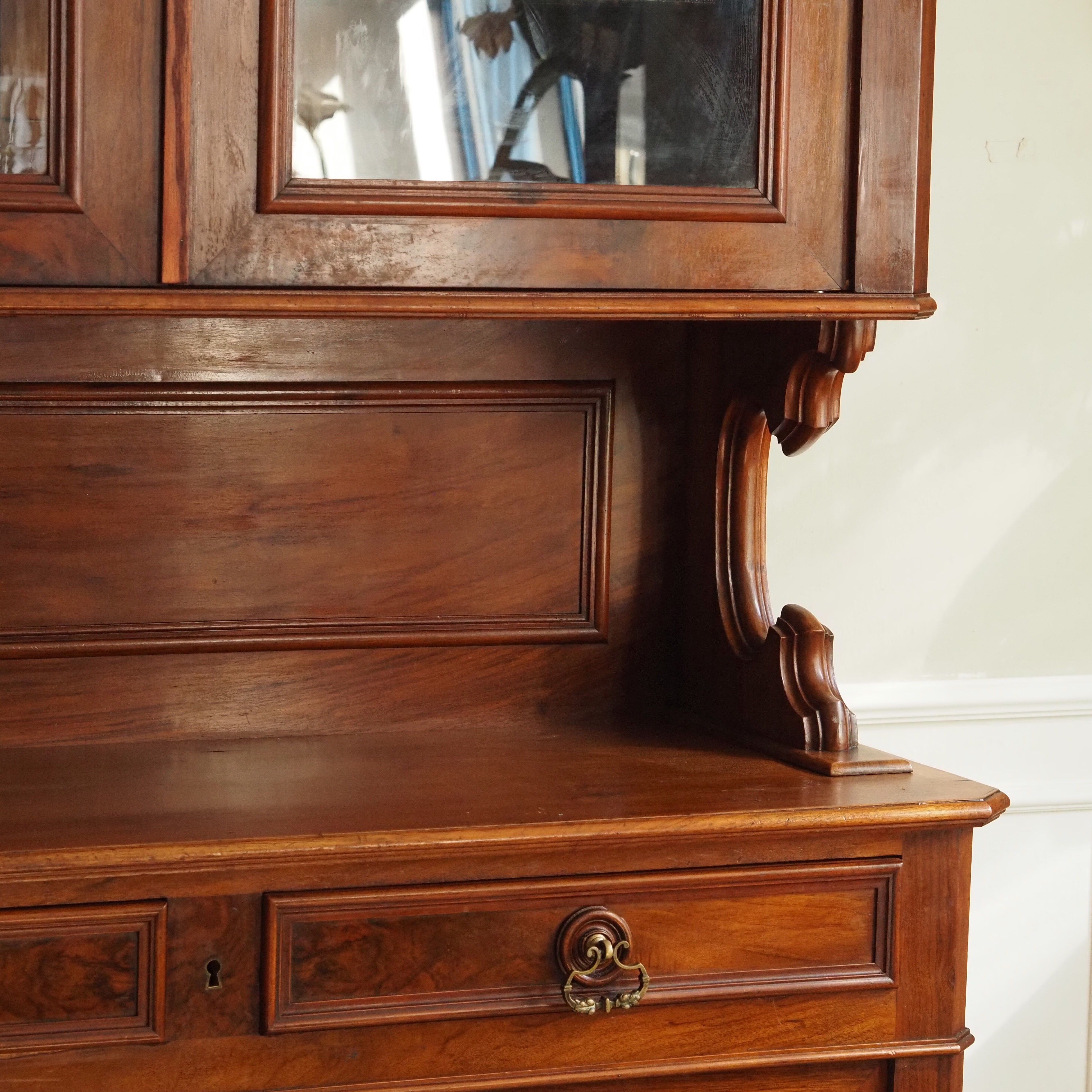 Antikes Buffet Historismus Nussbaum um 1880