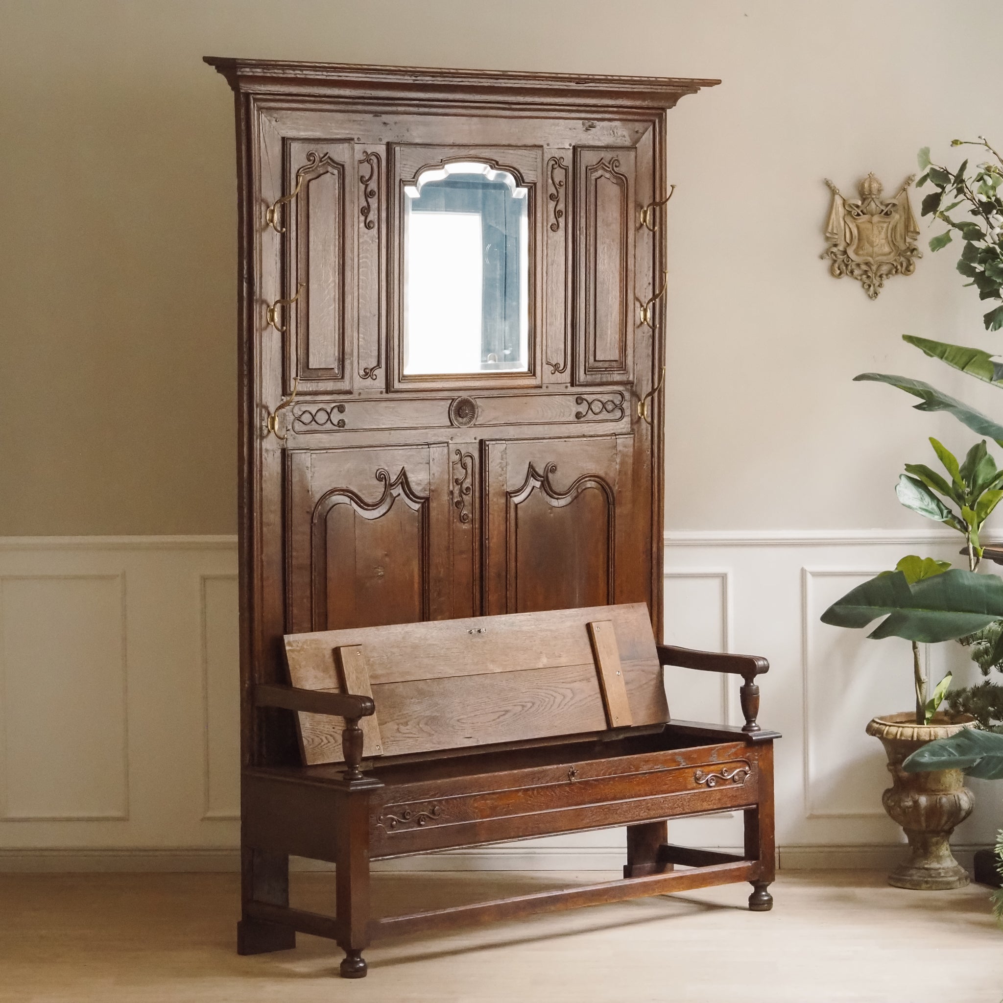 Antike Garderobenbank aus Eiche mit Spiegel um 1900 - Gründerzeit Flurgarderobe
