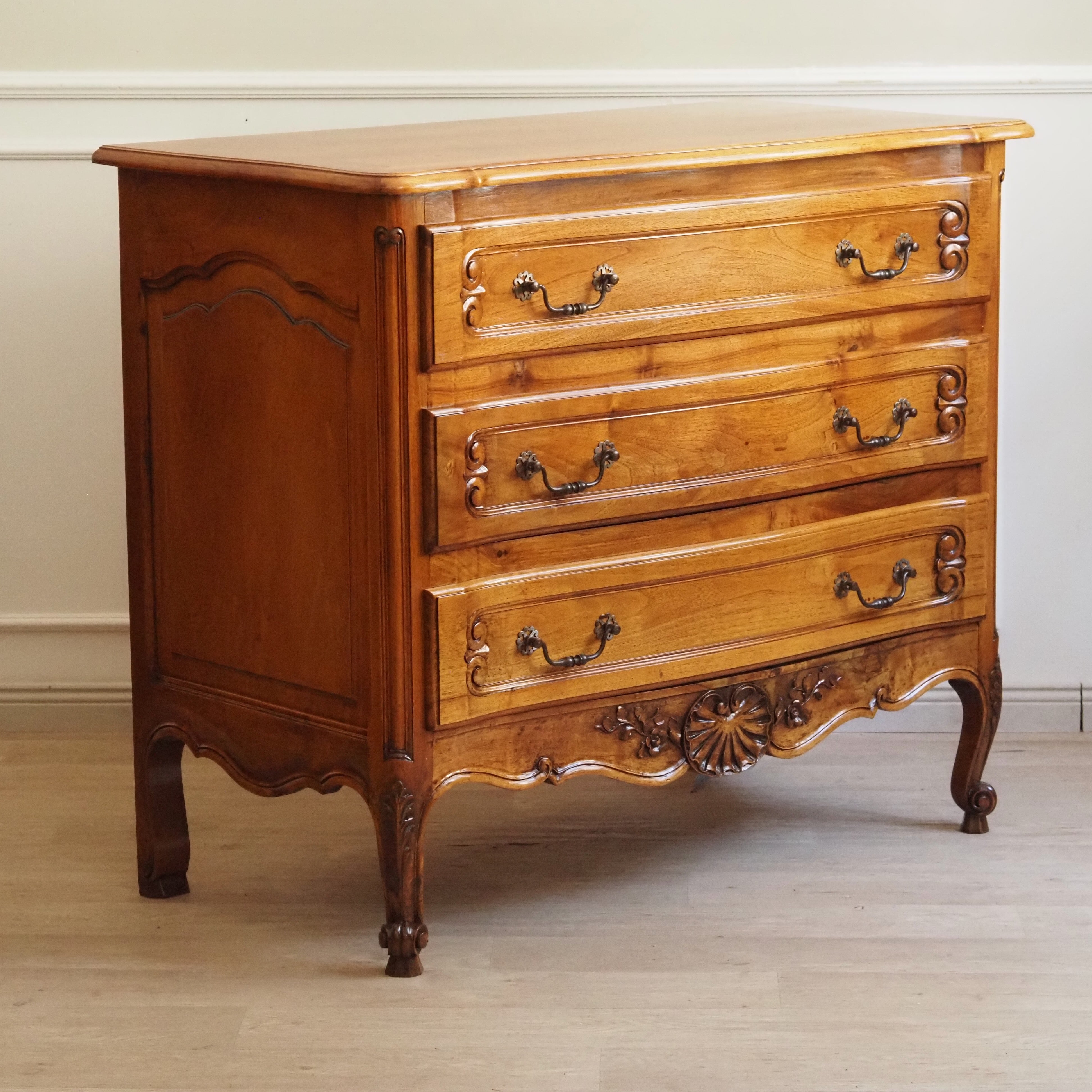 Kommode Louis XV Stil Rüster um 1900