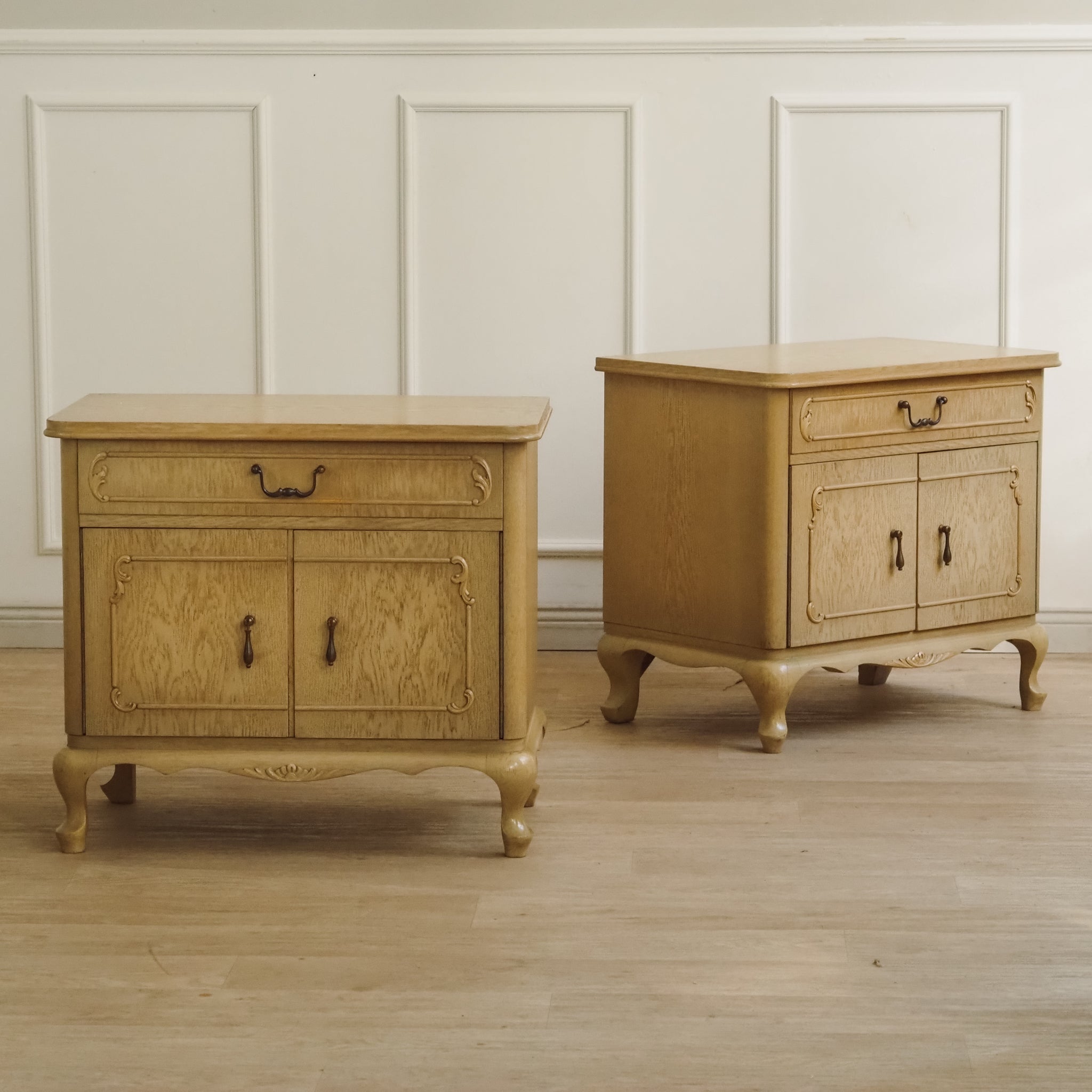 Set Nachttische Vintage Nachtschränke - Chippendale Stil Konsolen