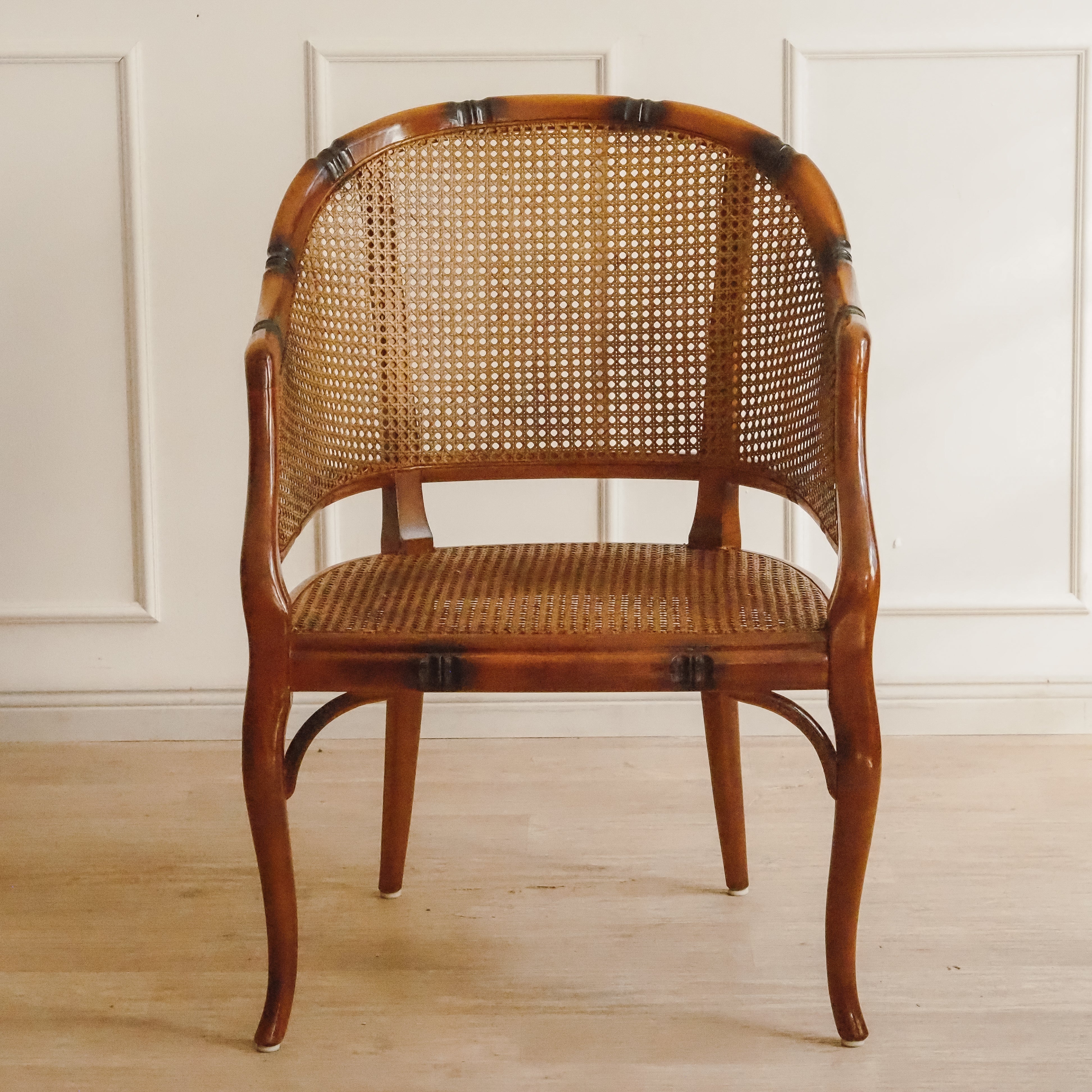 Faux Bamboo Sessel mit Wiener Geflecht, Vintage um 1970