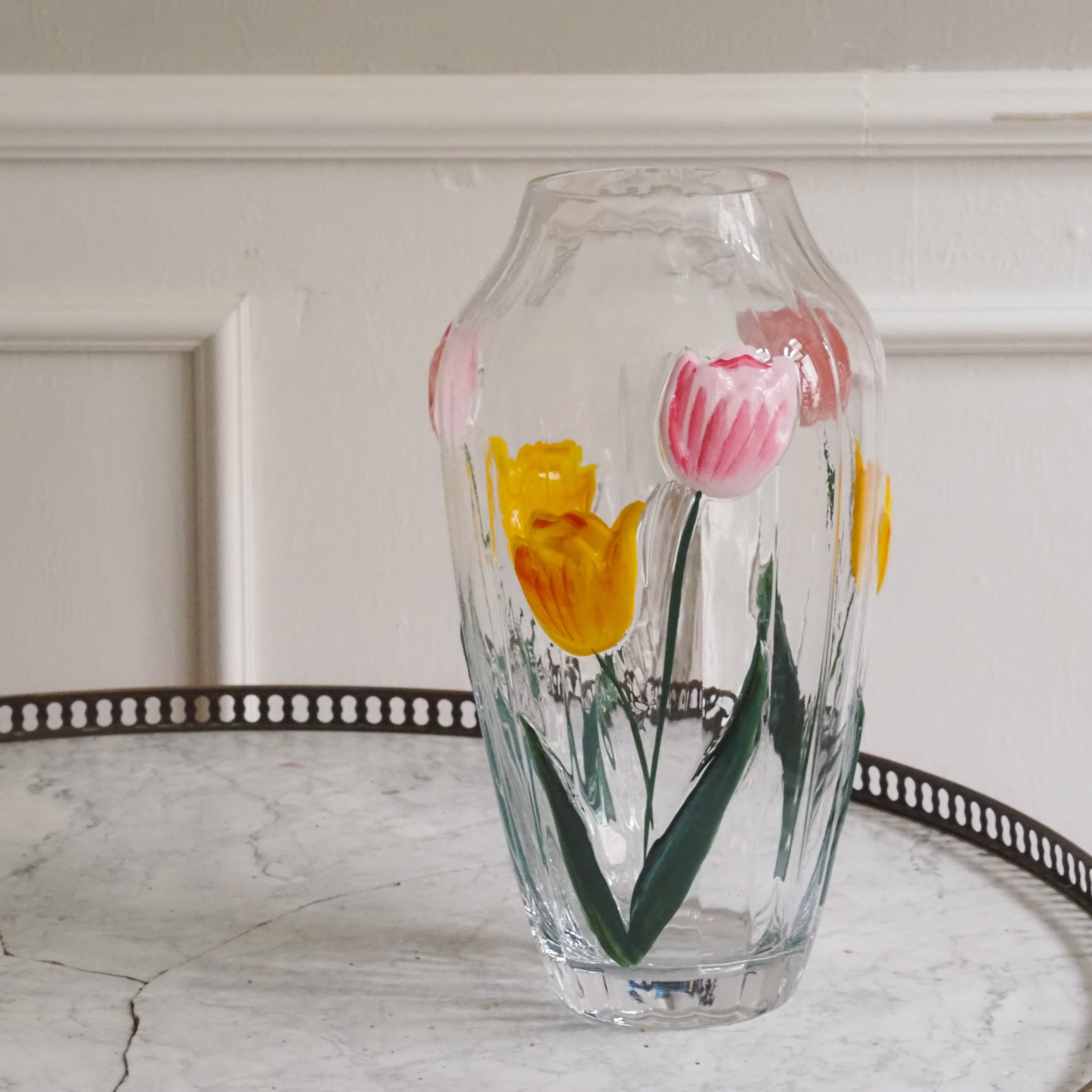 Glasvase mit Tulpenmotiv / Große Blumenvase Klarglas