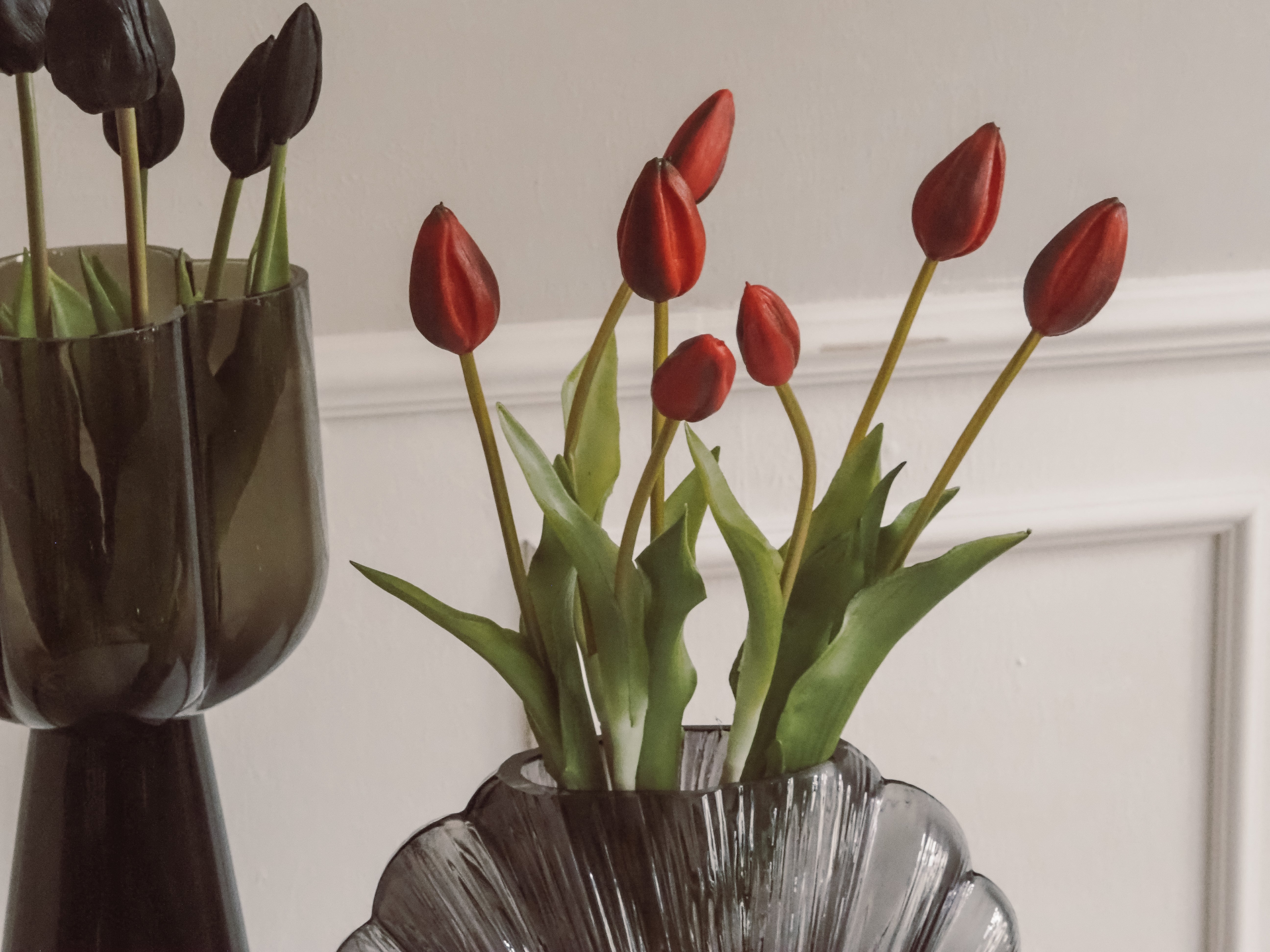 Tulpe · dunkles Rot · realistische Kunstblume, Tulpenbund
