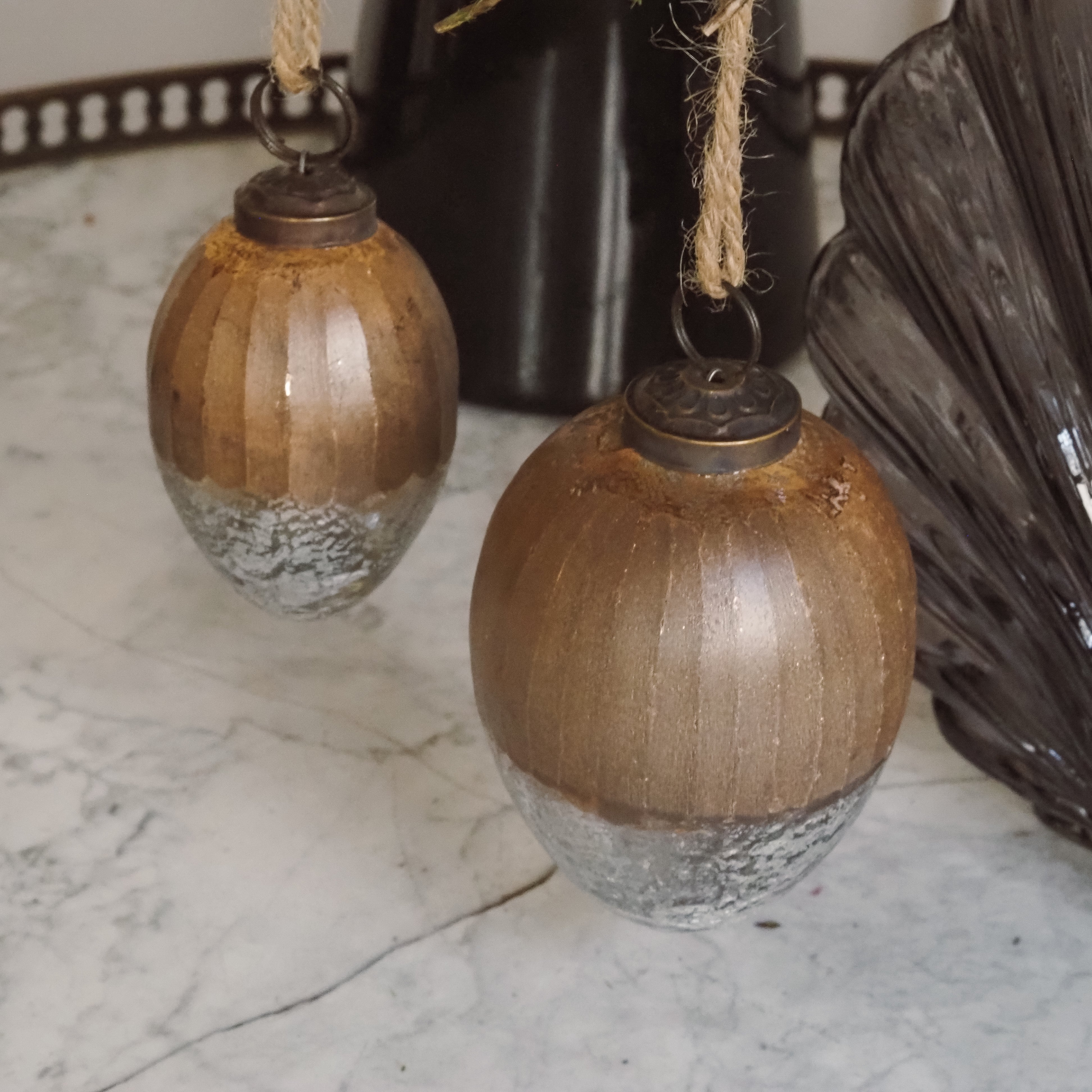 Glasornament Ei · Antik inspiriertes Glas-Dekor im 2er- für Ostern, Hängeschmuck