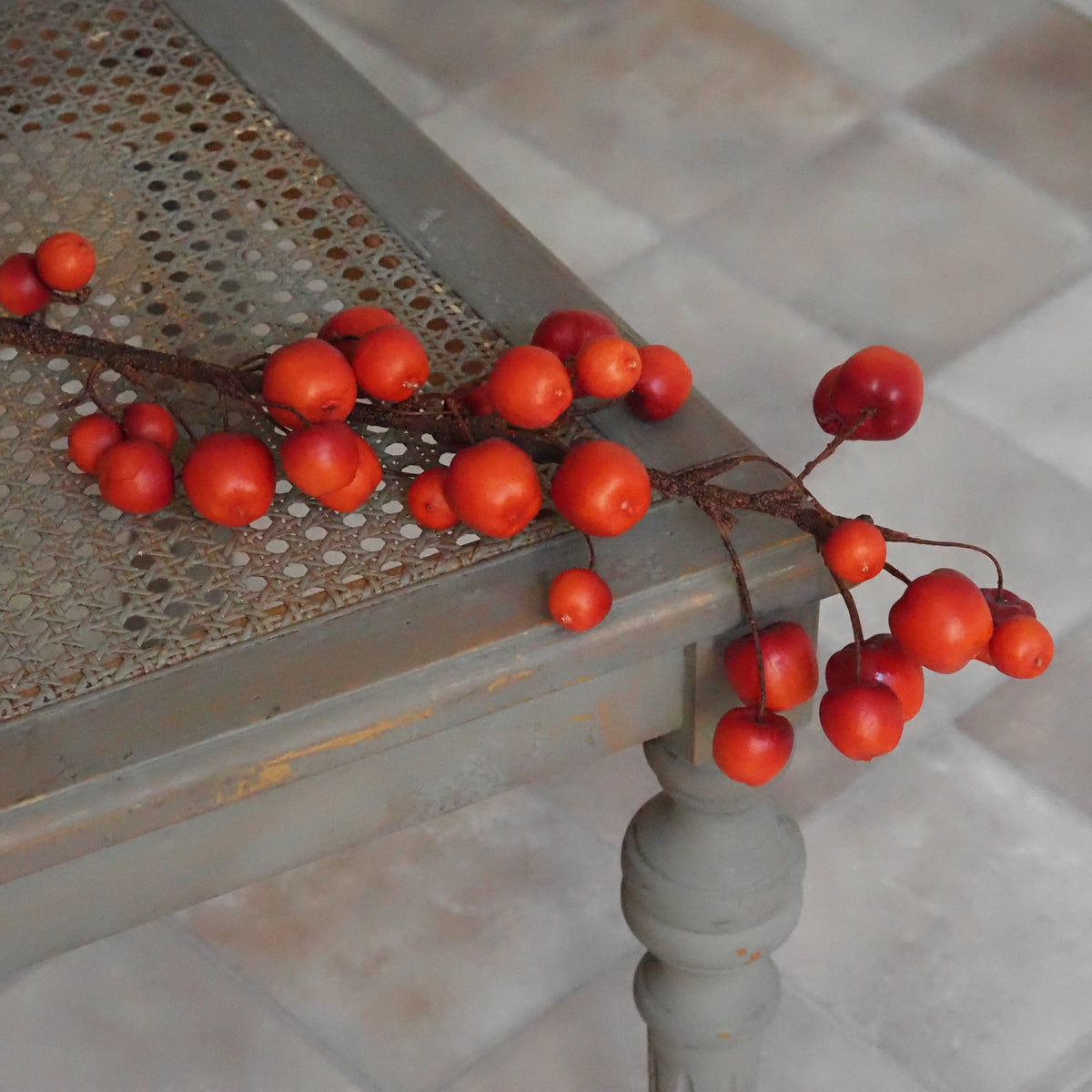 Apfelzweig Rot · Herbstdekoration Naturholz-Optik