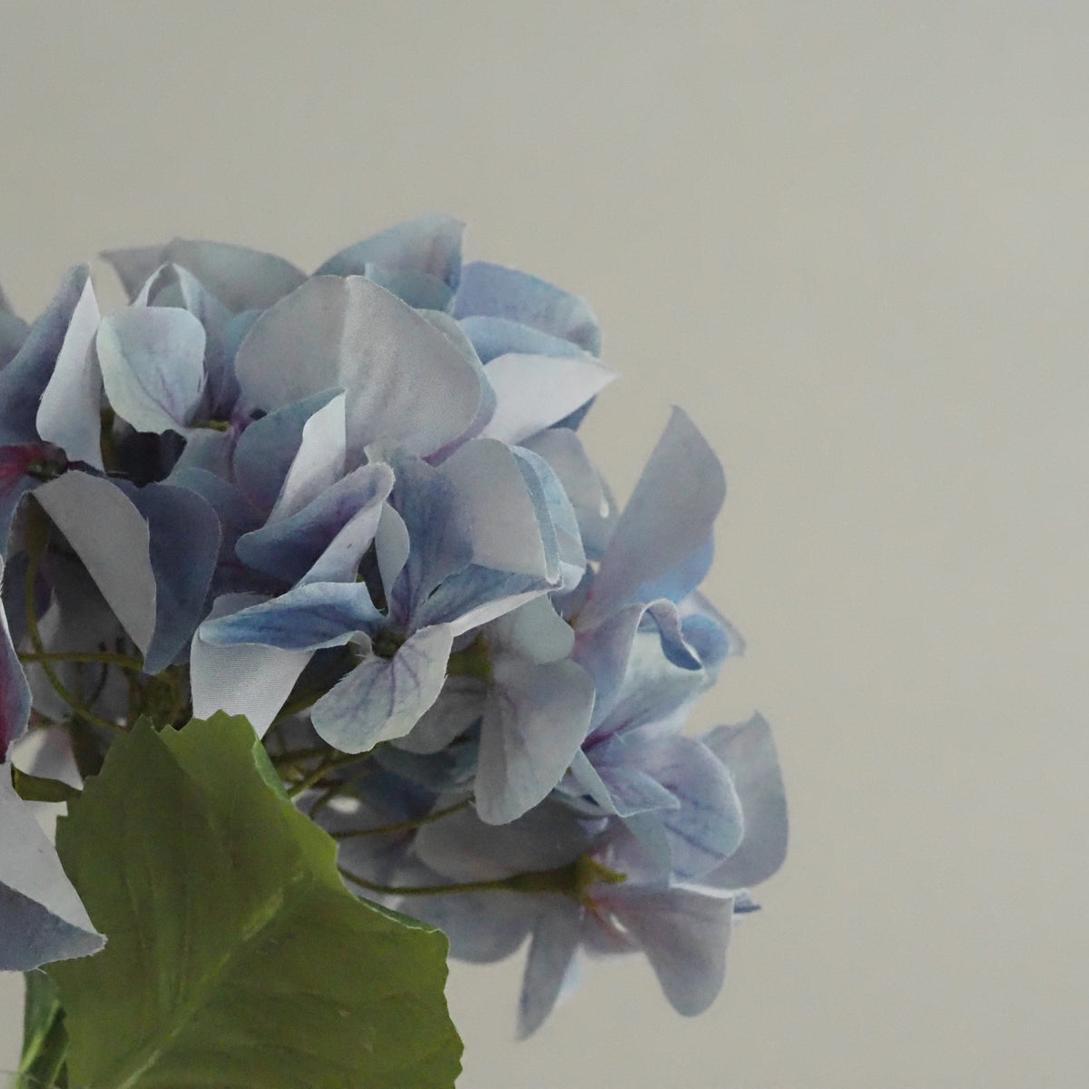 Hortensienzweig Taubenblau · Textilblüte Landhausstil