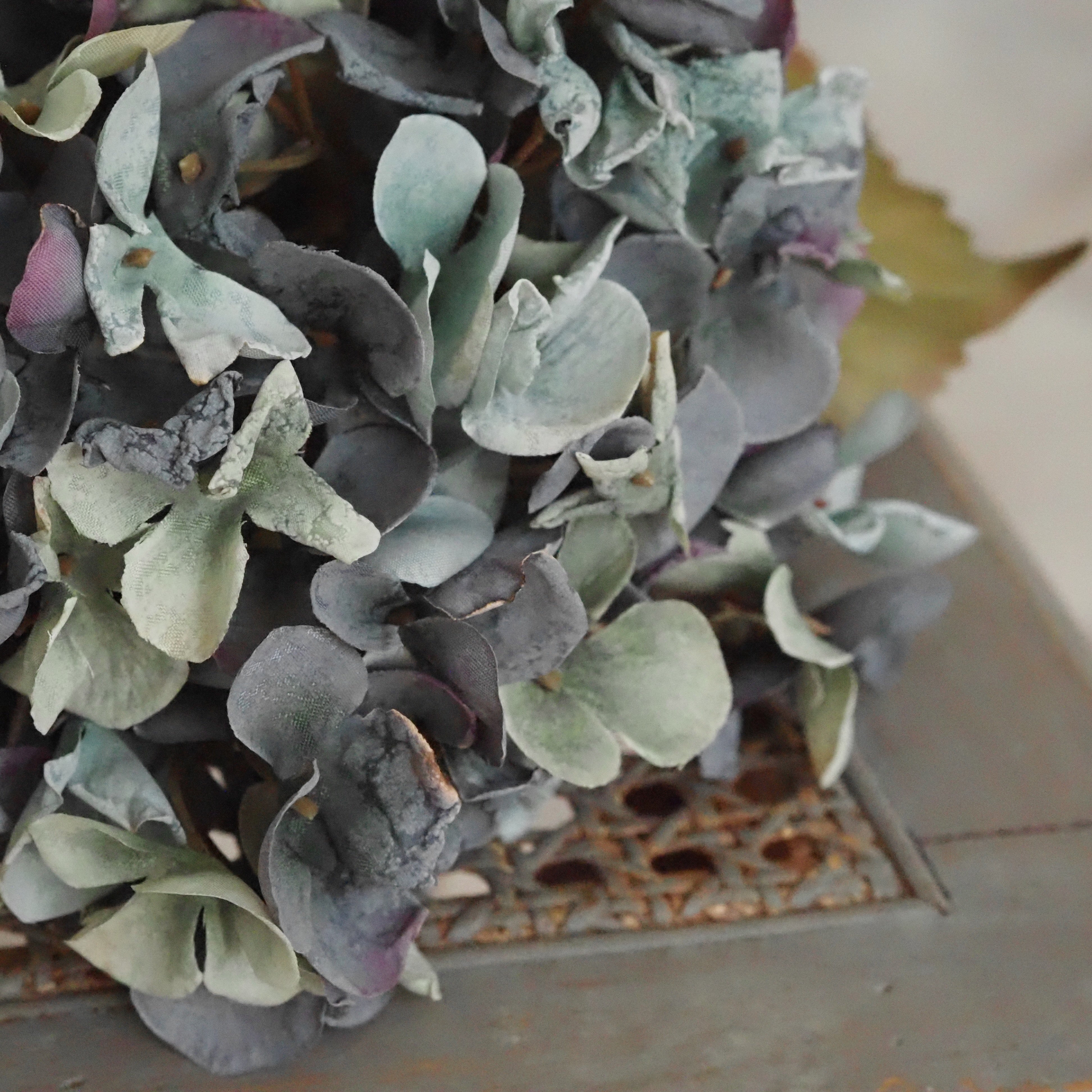 Hortensie Blaugrau · Textilblüte in Trockenblumenoptik