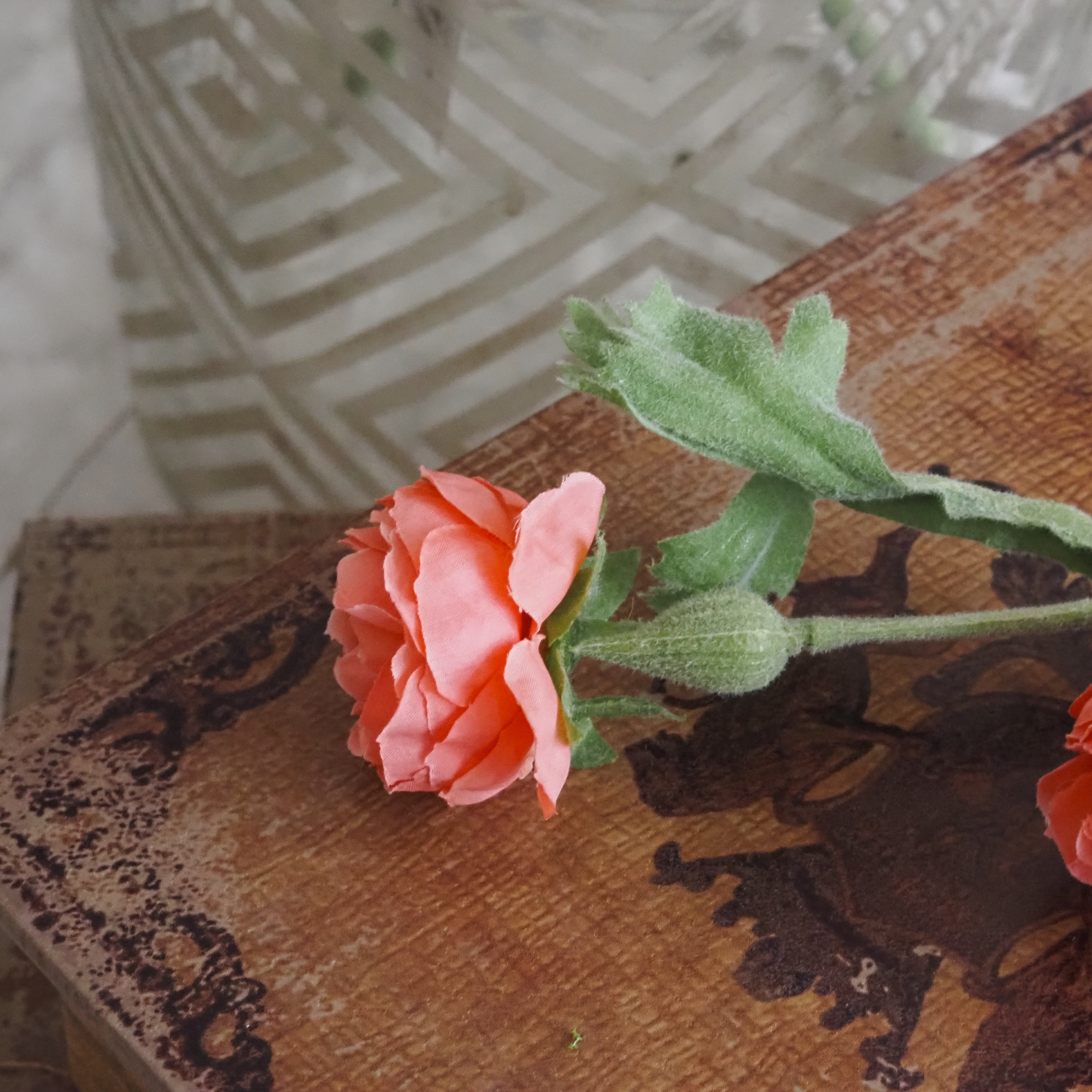 Ranunkelzweig · Pfirsichfarbene Kunstblüte · Florale Dekoration Kunstblumen