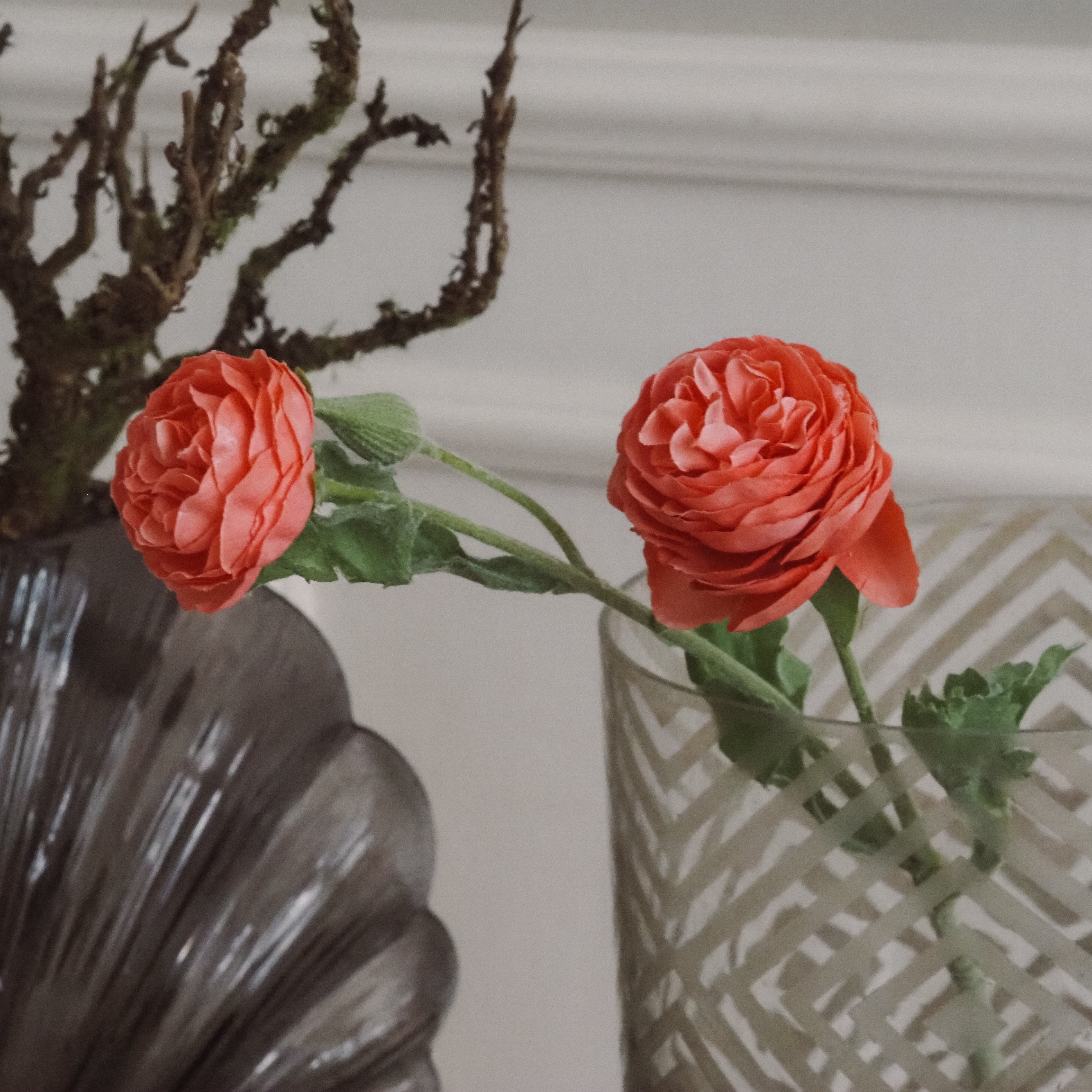Ranunkelzweig · Pfirsichfarbene Kunstblüte · Florale Dekoration Kunstblumen