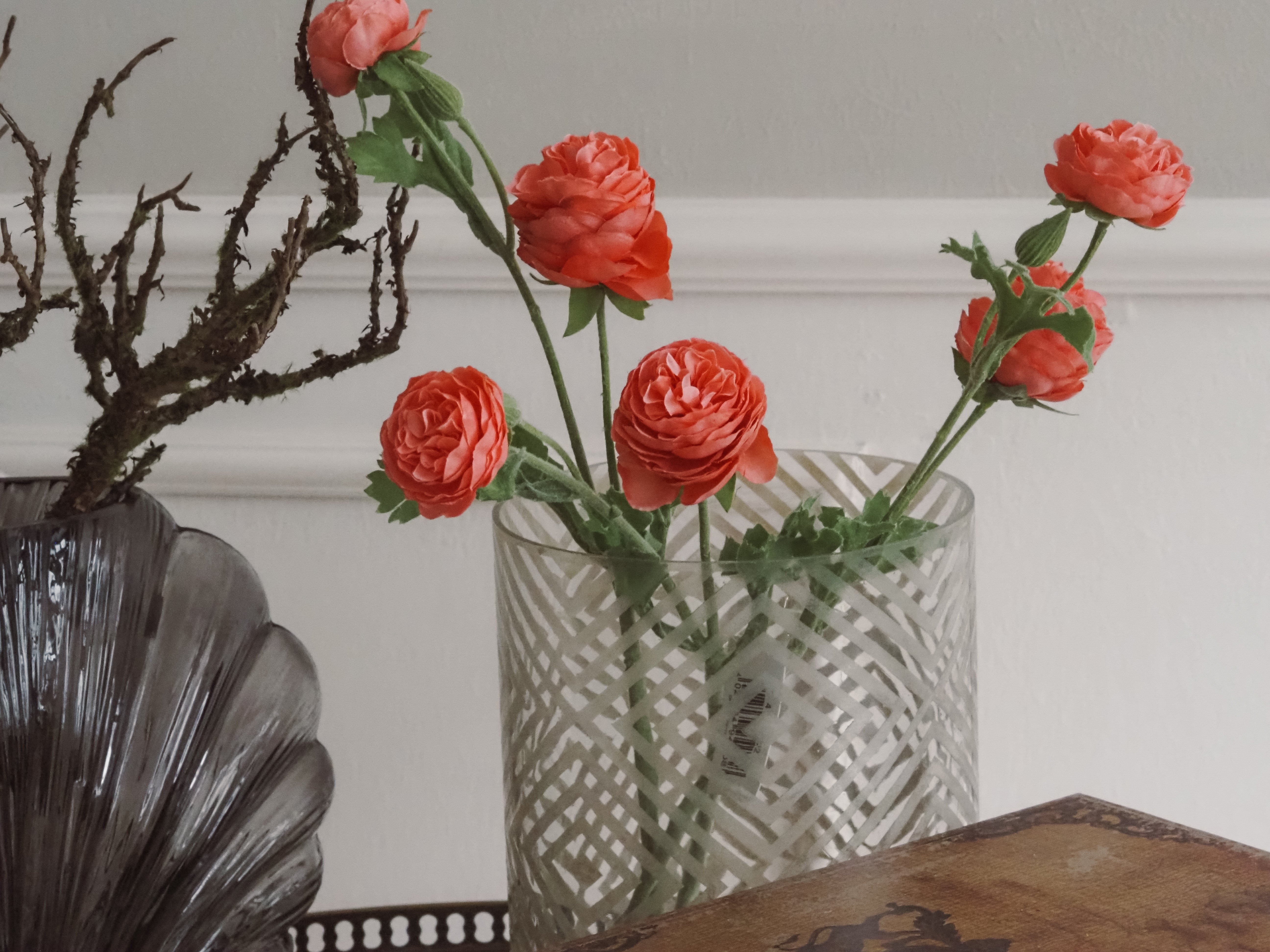 Ranunkelzweig · Pfirsichfarbene Kunstblüte · Florale Dekoration Kunstblumen