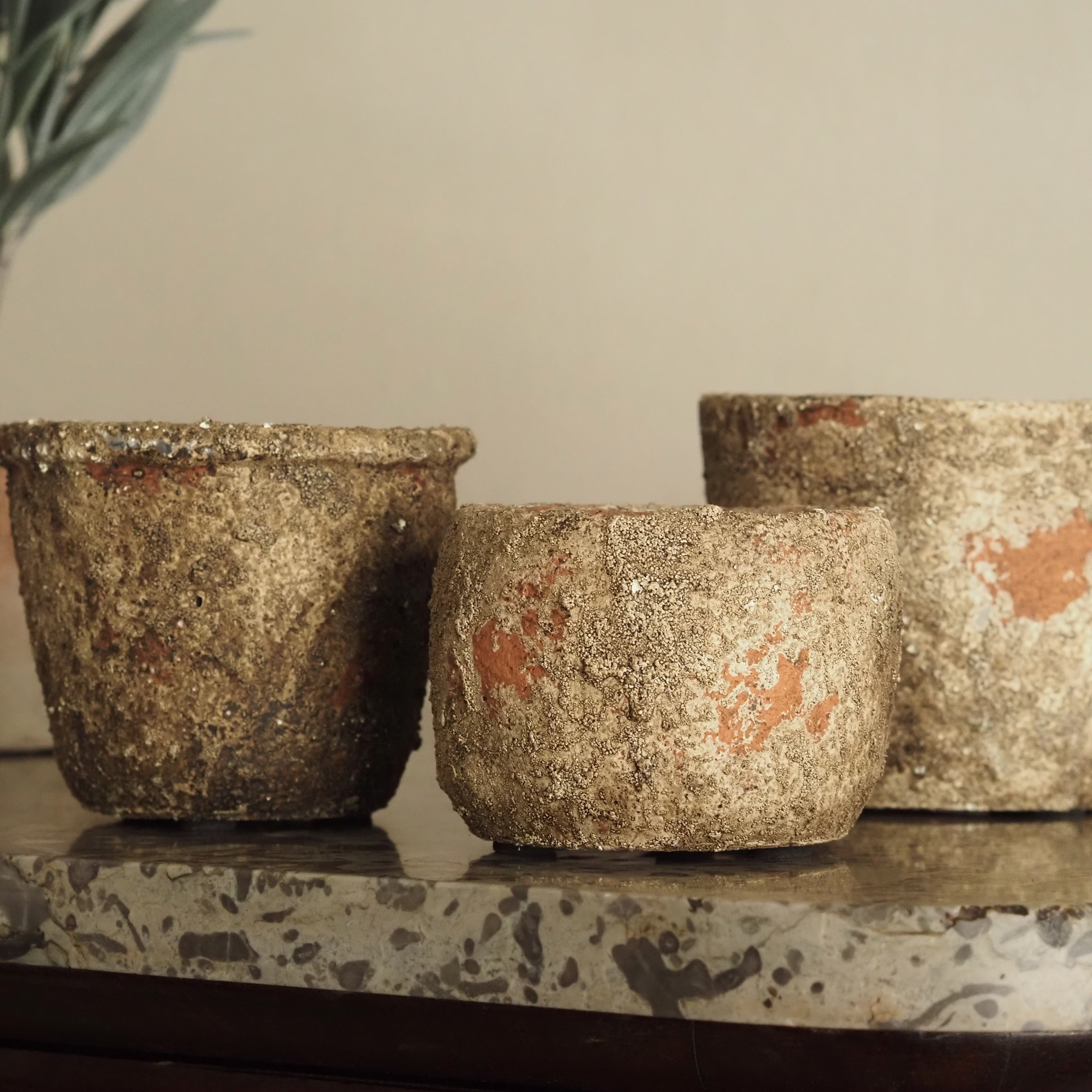 3er-Set Mini-Töpfe Natur · strukturierte Pflanzgefäße im Terrakotta-Stil