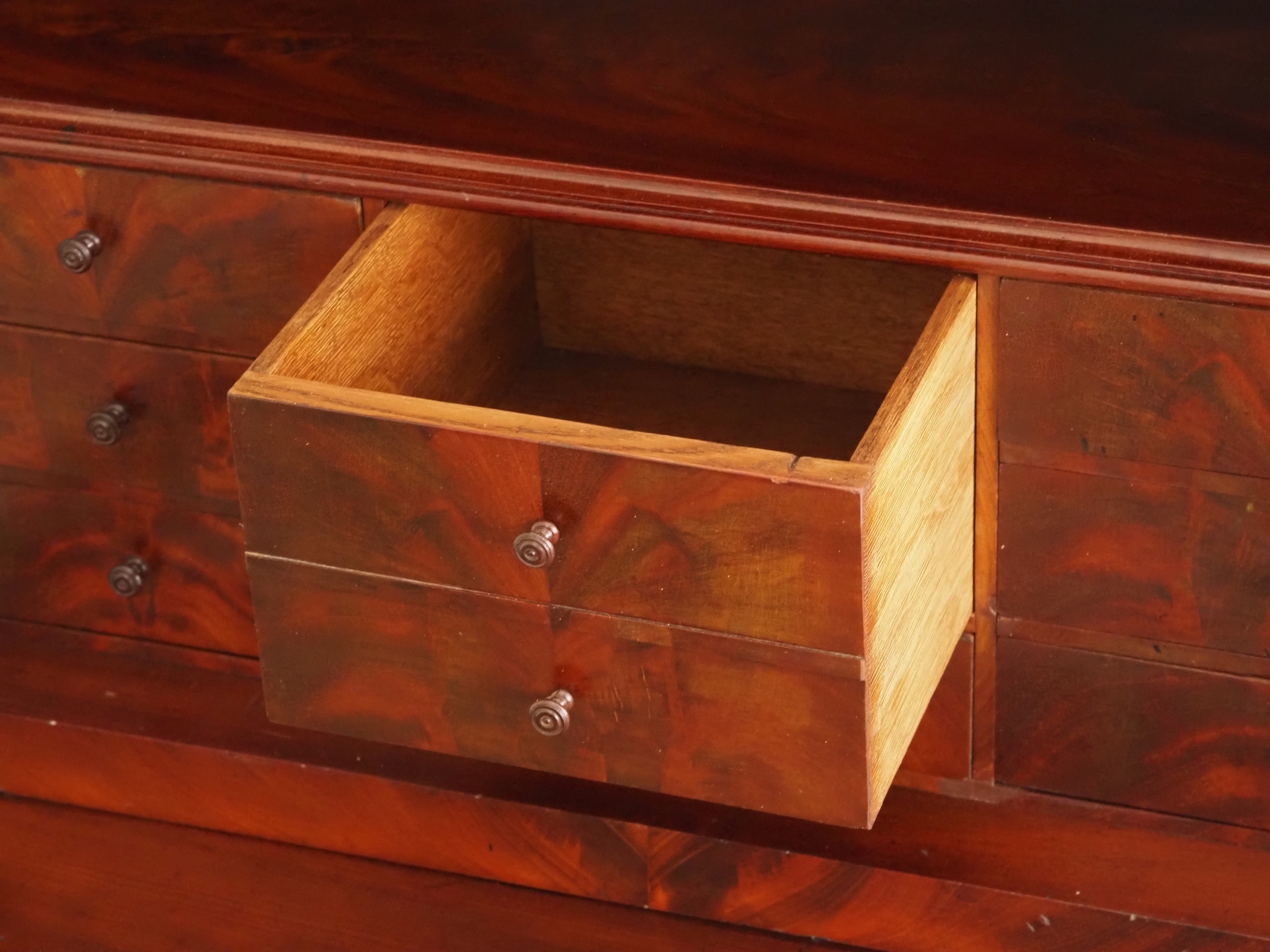 Antiker Sekretär aus Mahagoni mit Marmor - Schreibschrank um 1830