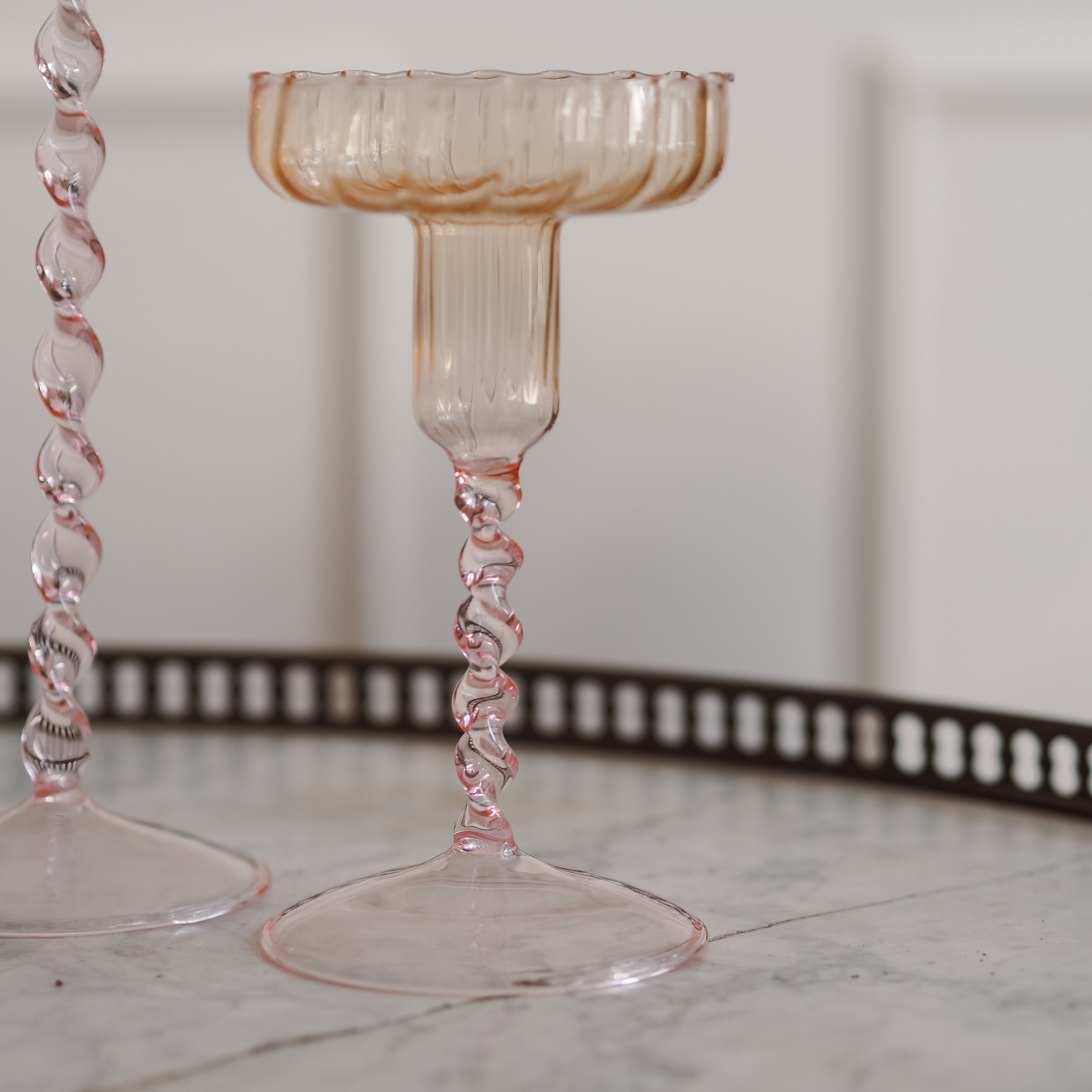 Kerzenhalter Glas · Pastell · gedrehter Schaft · S / M