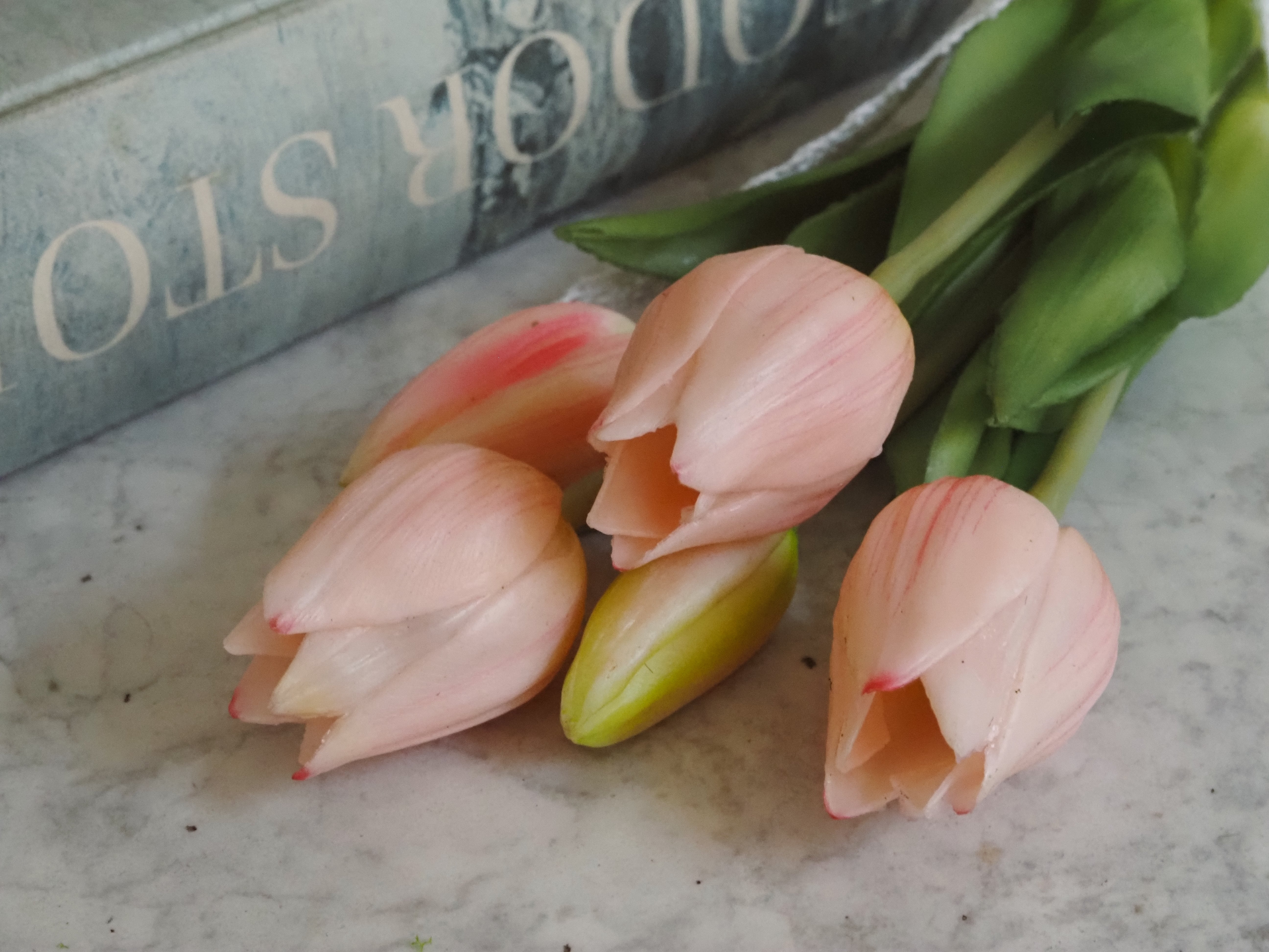 Tulpen Bündel · rosa Textiltulpen · dekorativer Frühlingszweig