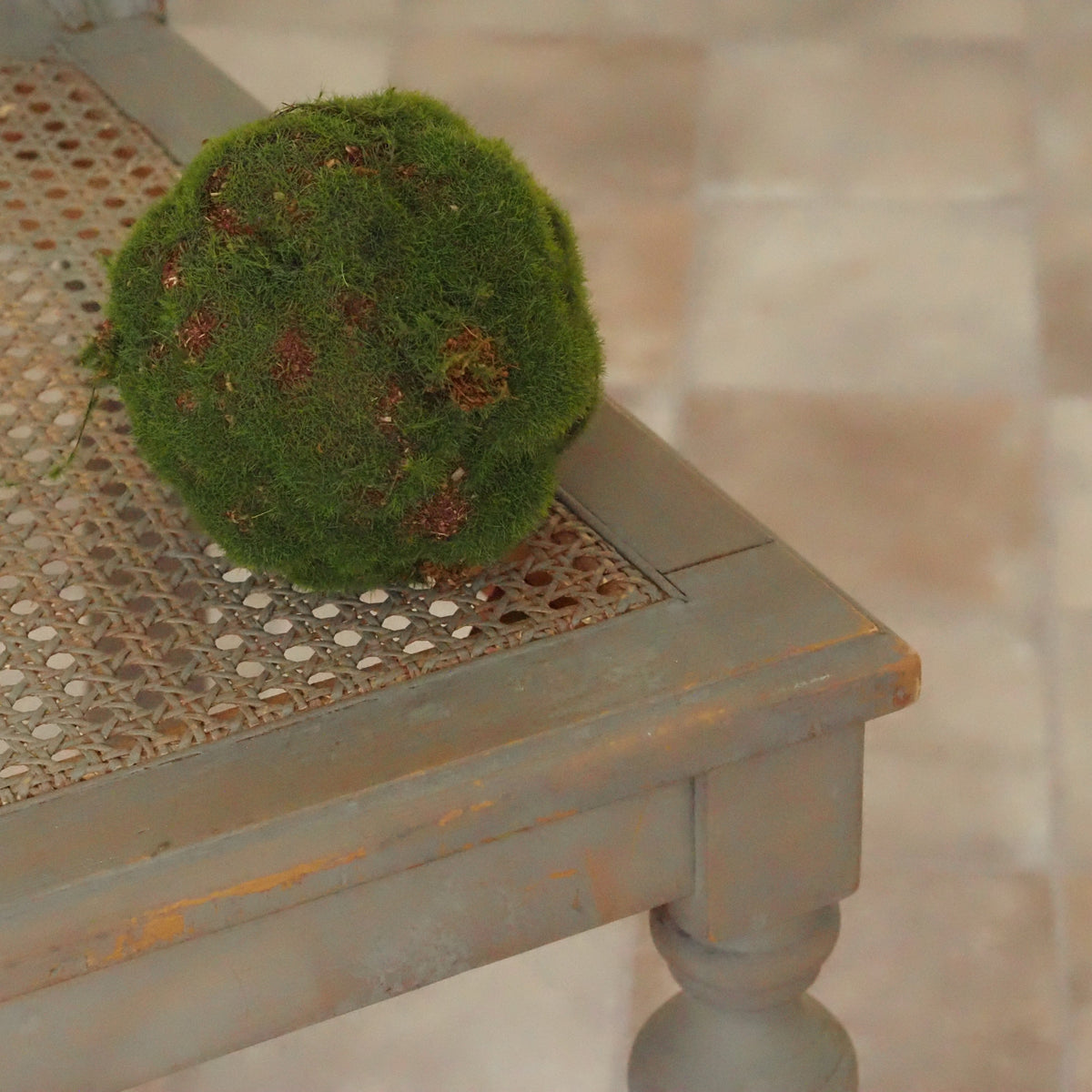 Mooskugel Grün · Tischdeko Regal Wohnzimmer