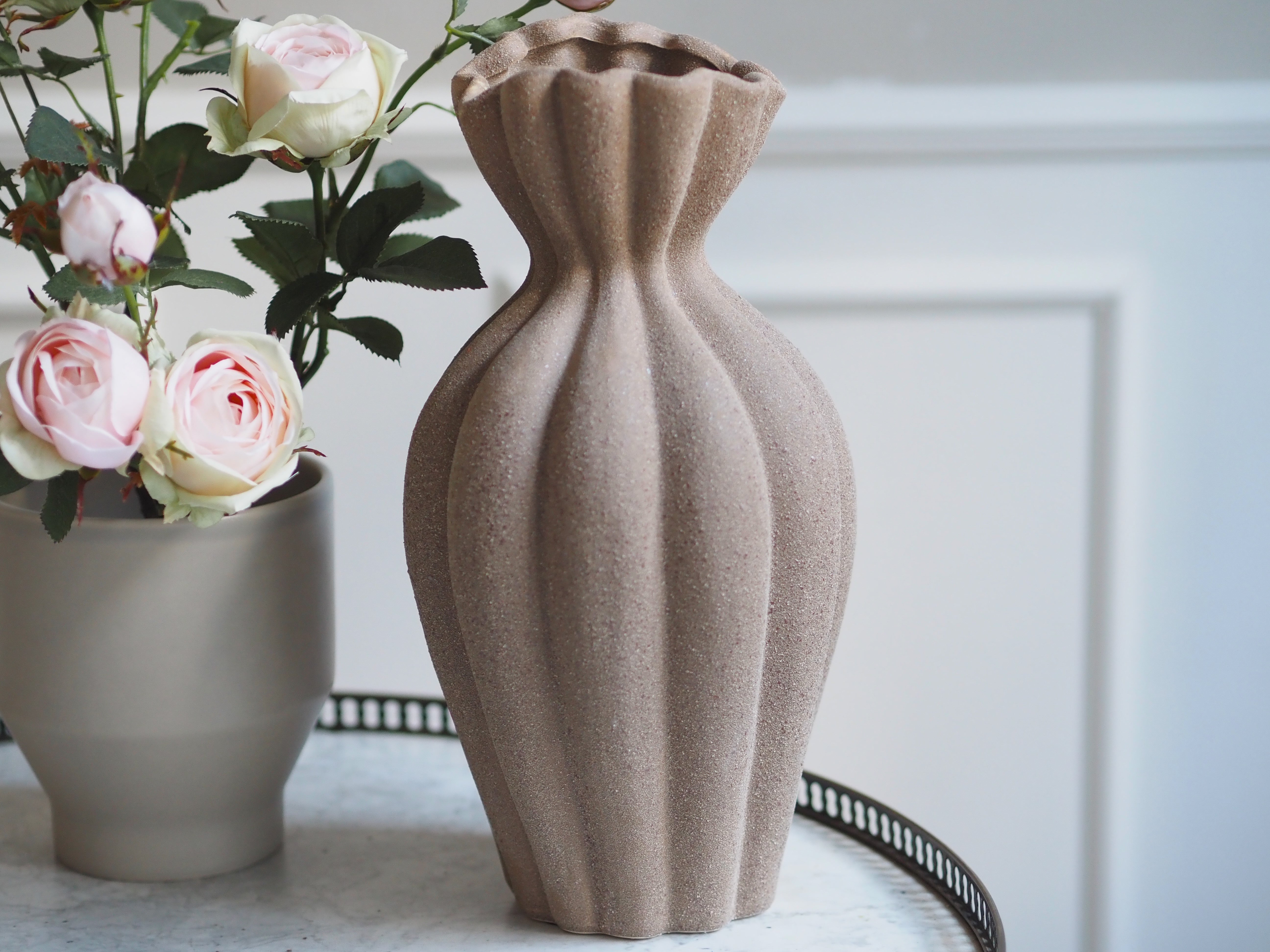 Keramik Vase sandfarben · strukturierte Design Vase modern / Blumenvase