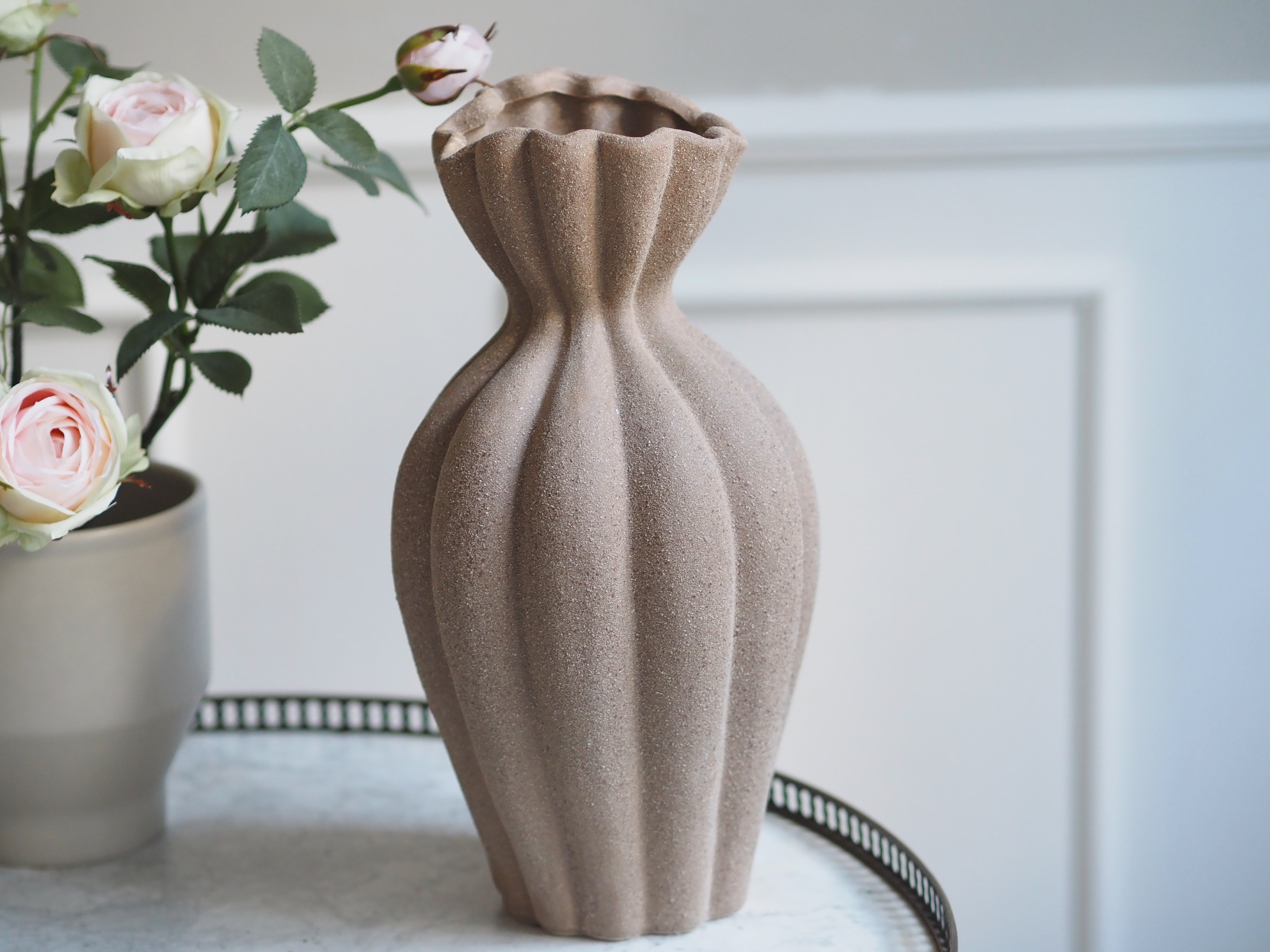 Keramik Vase sandfarben · strukturierte Design Vase modern / Blumenvase