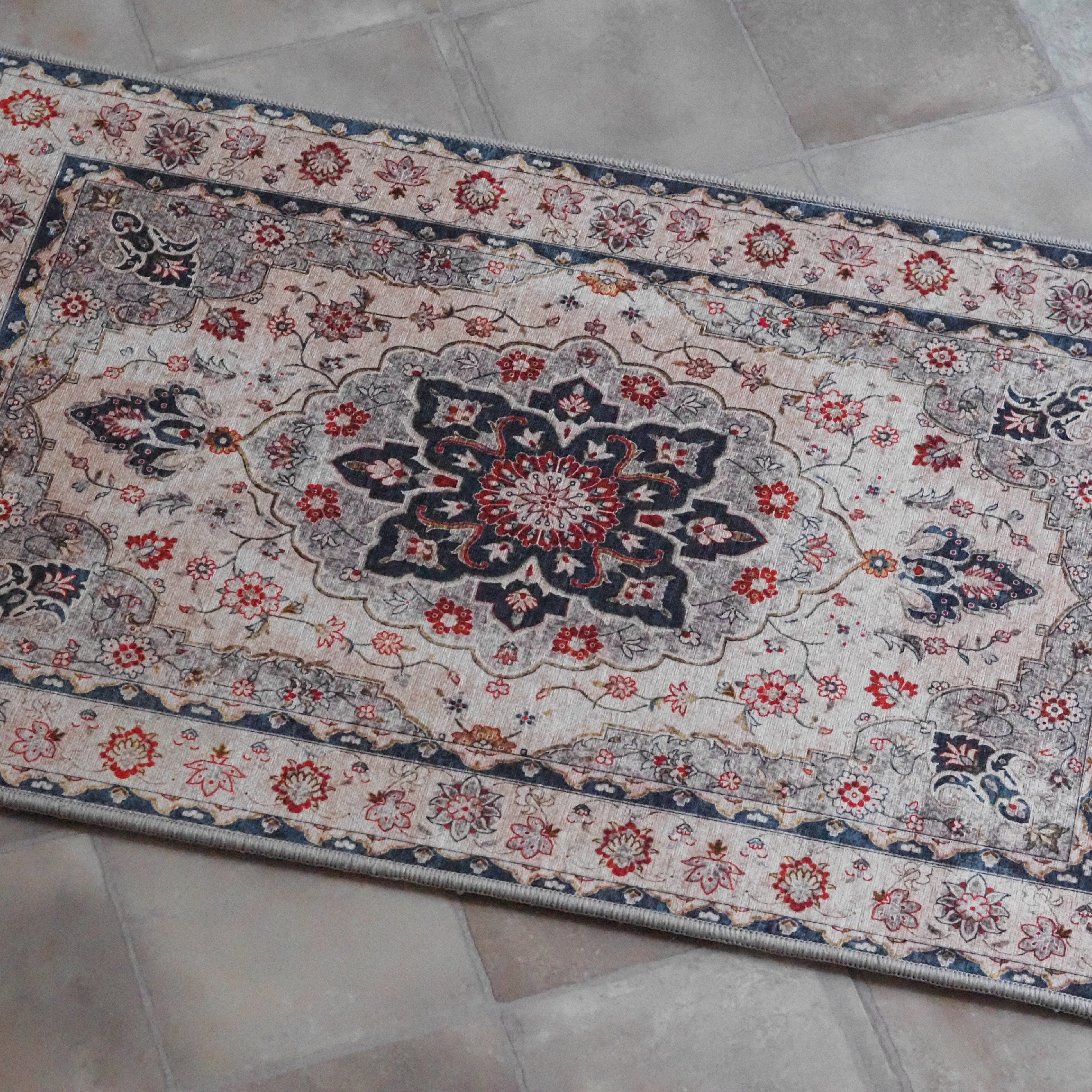 Teppich 50x80 cm · Medaillonmuster in Vintage-Waschoptik