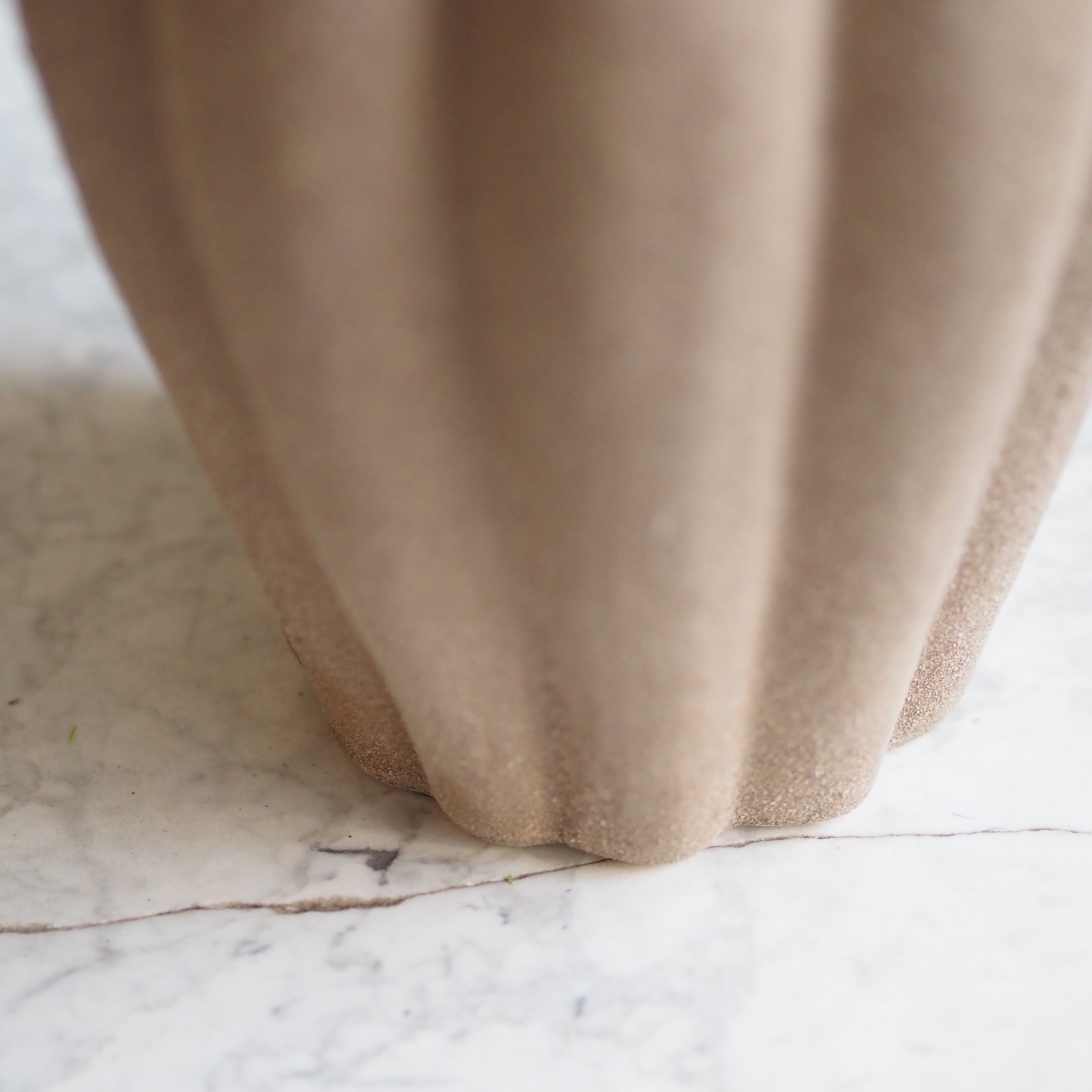 Keramik Vase sandfarben · strukturierte Design Vase modern / Blumenvase