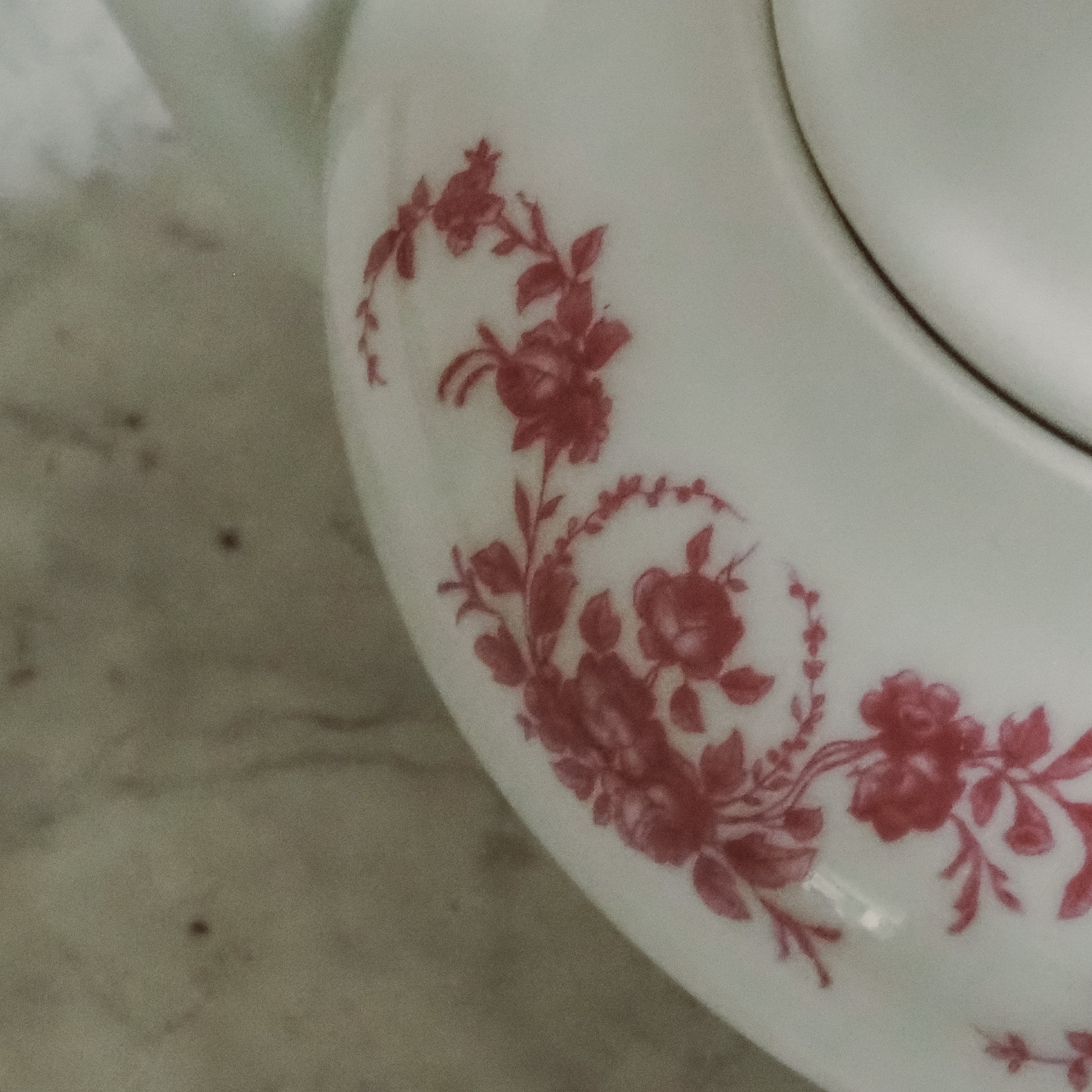 Teekanne Weiß · Seltmann Weiden Bavaria · Rosengirlanden-Dekor Pink · Vintage Westdeutschland