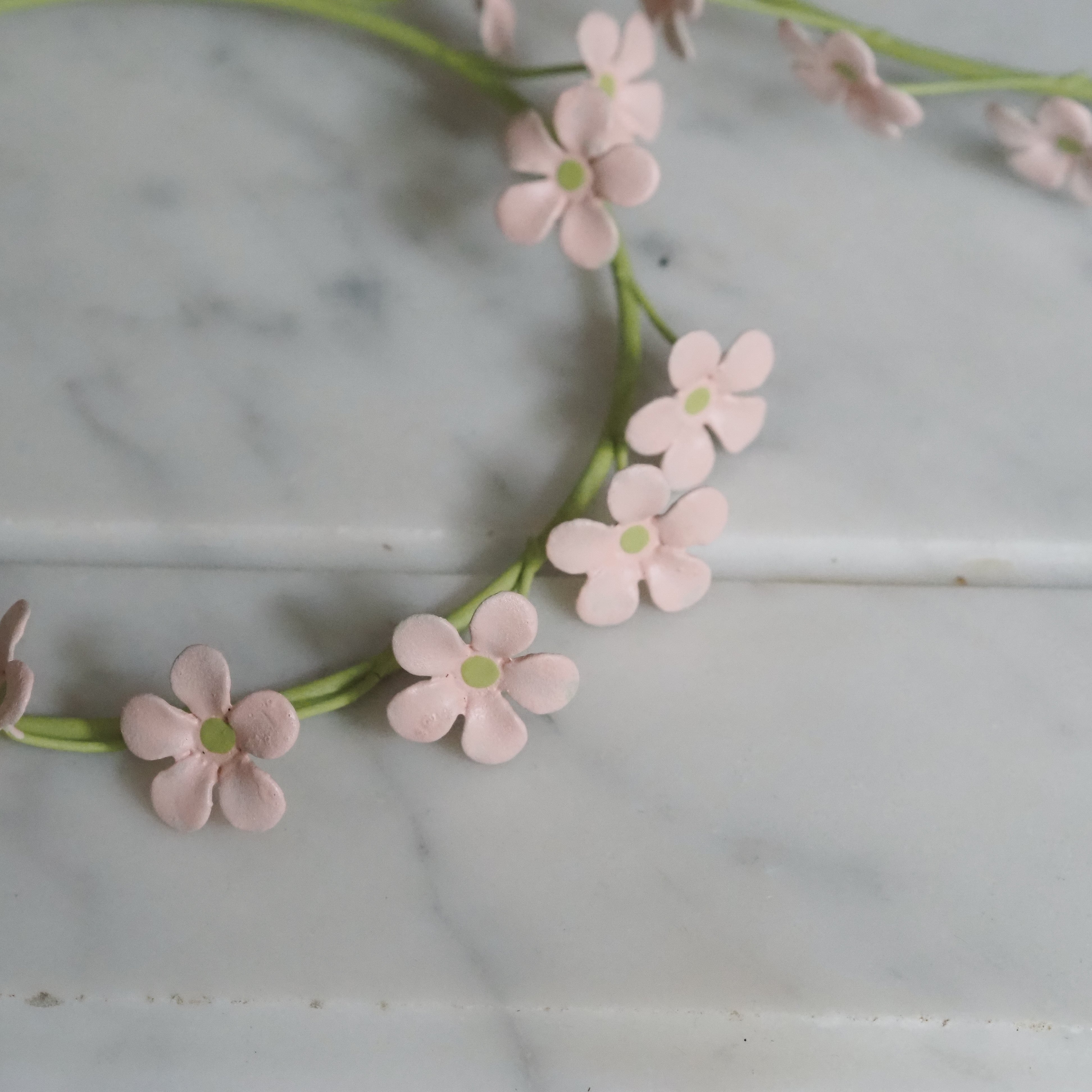 Blütenkranz Metall · florales Dekorationsobjekt · 2er Set