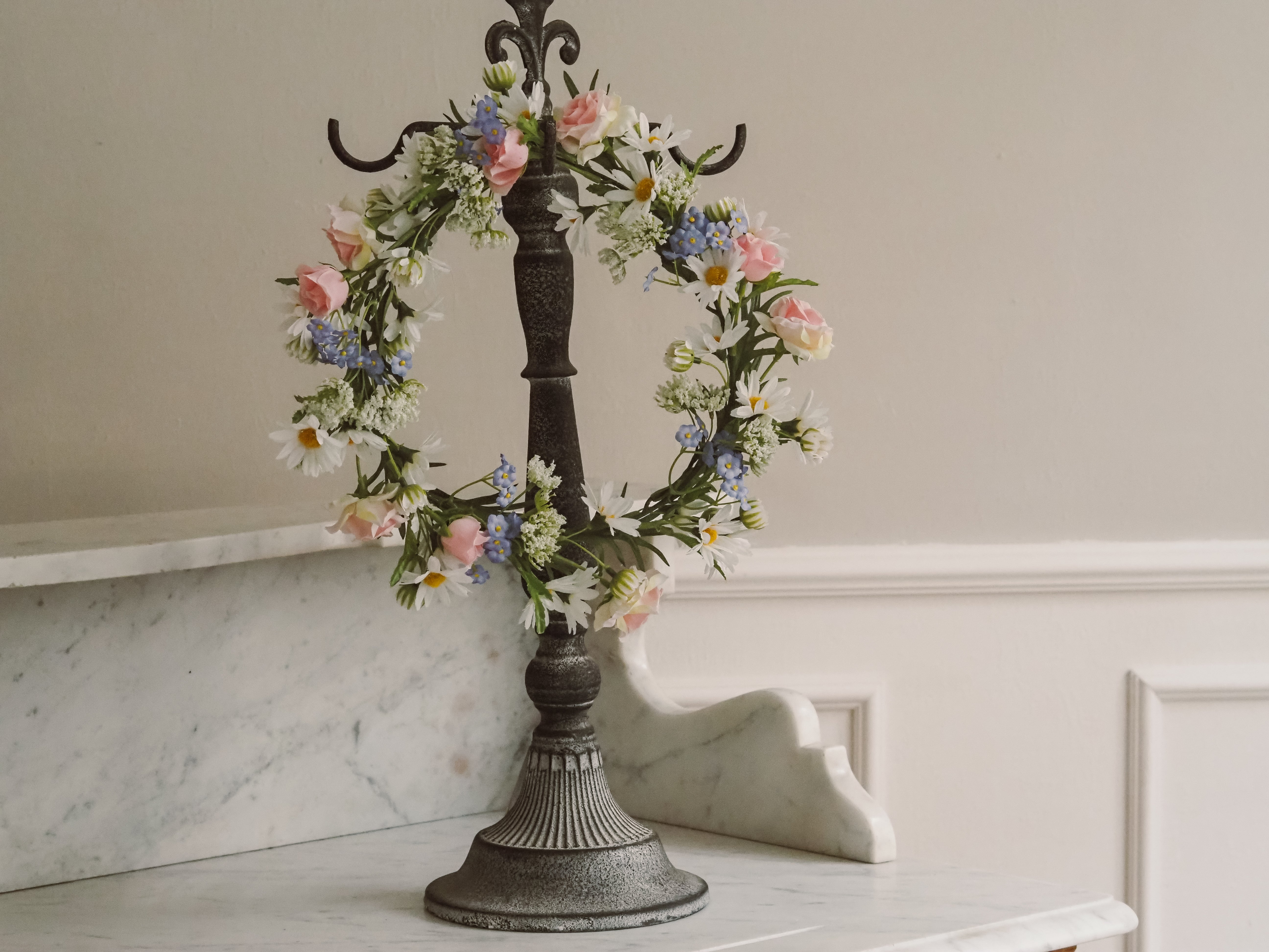 Frühlings-Blütenkranz · florale Tür- und Wanddekoration