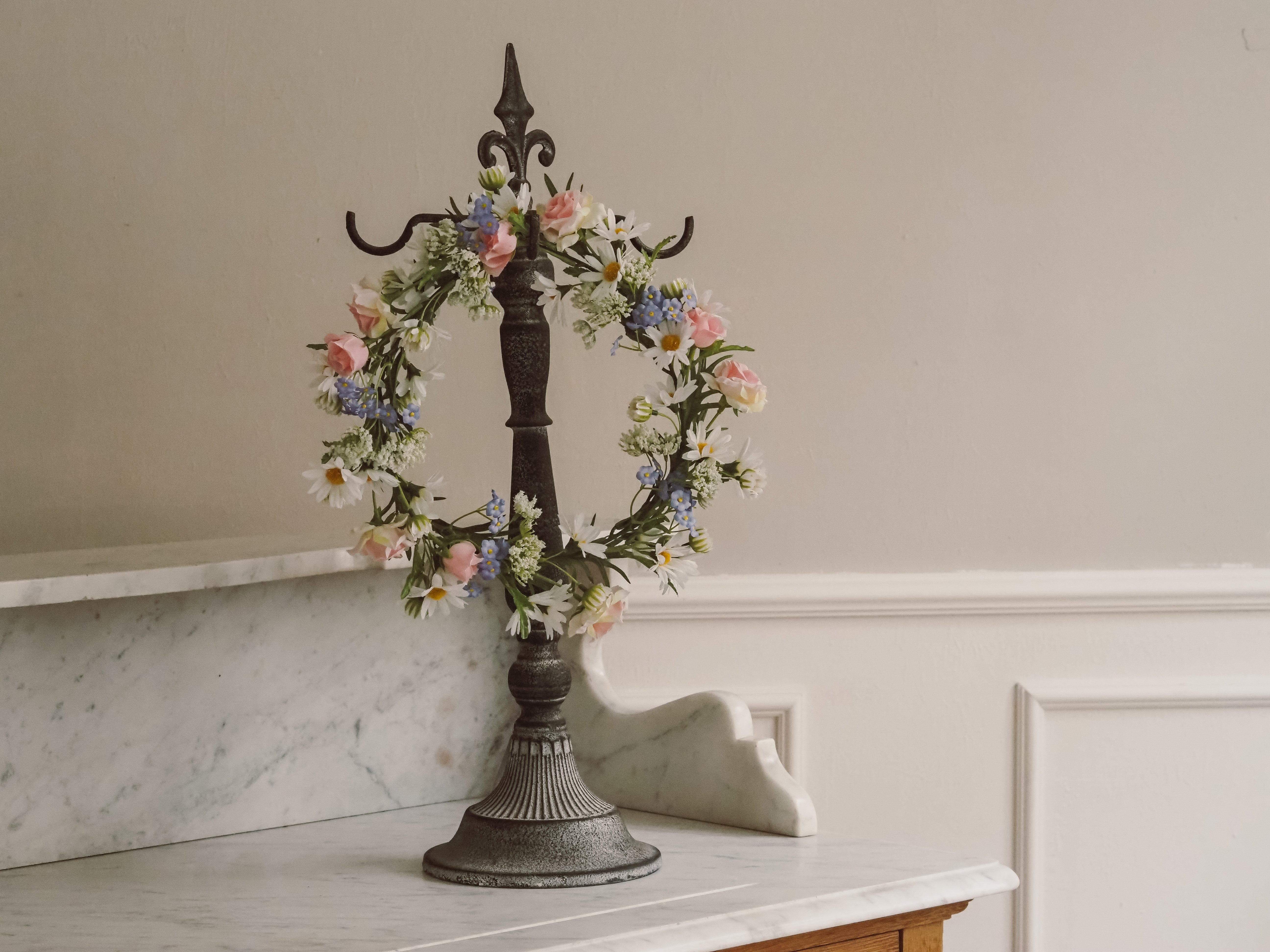 Frühlings-Blütenkranz · florale Tür- und Wanddekoration
