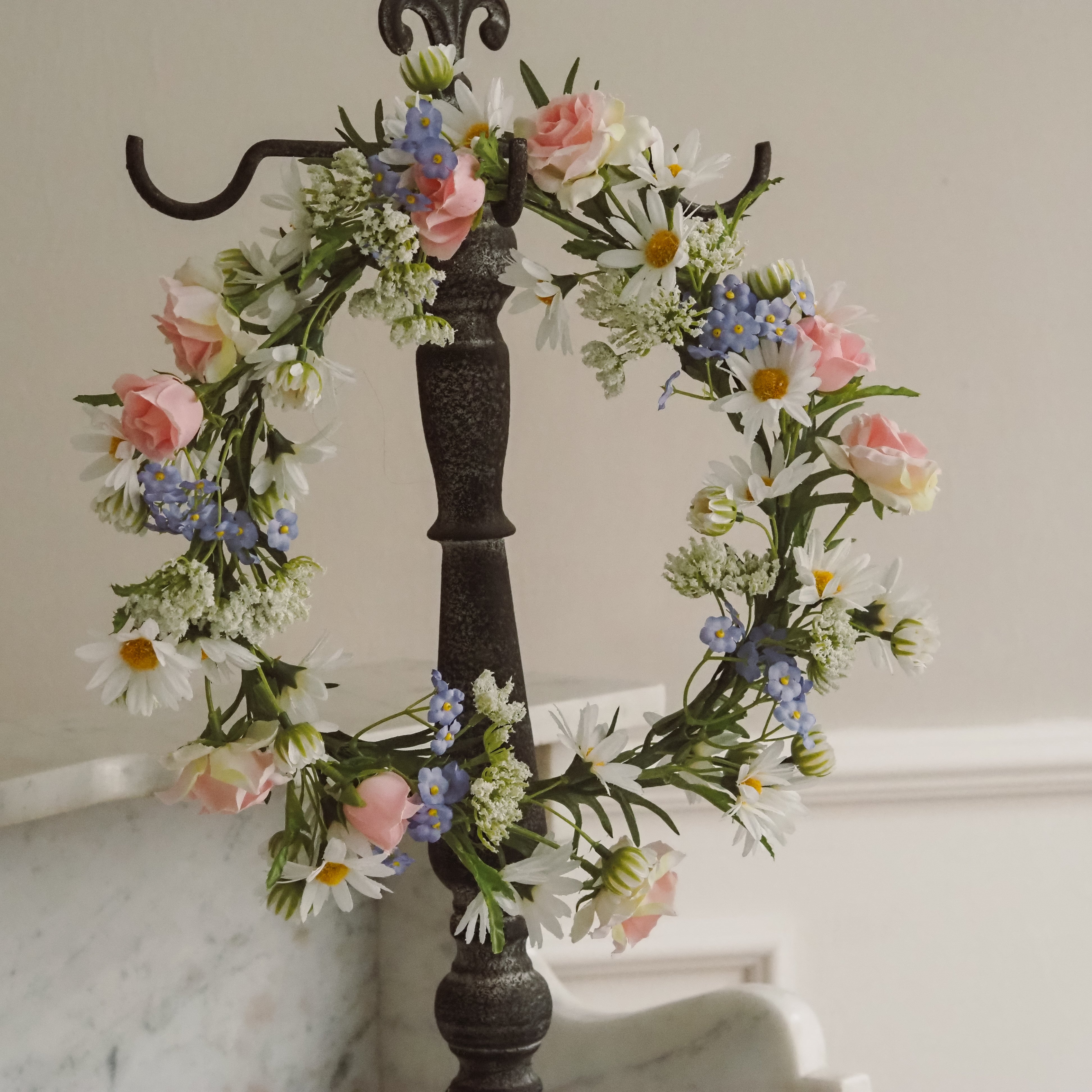 Frühlings-Blütenkranz · florale Tür- und Wanddekoration