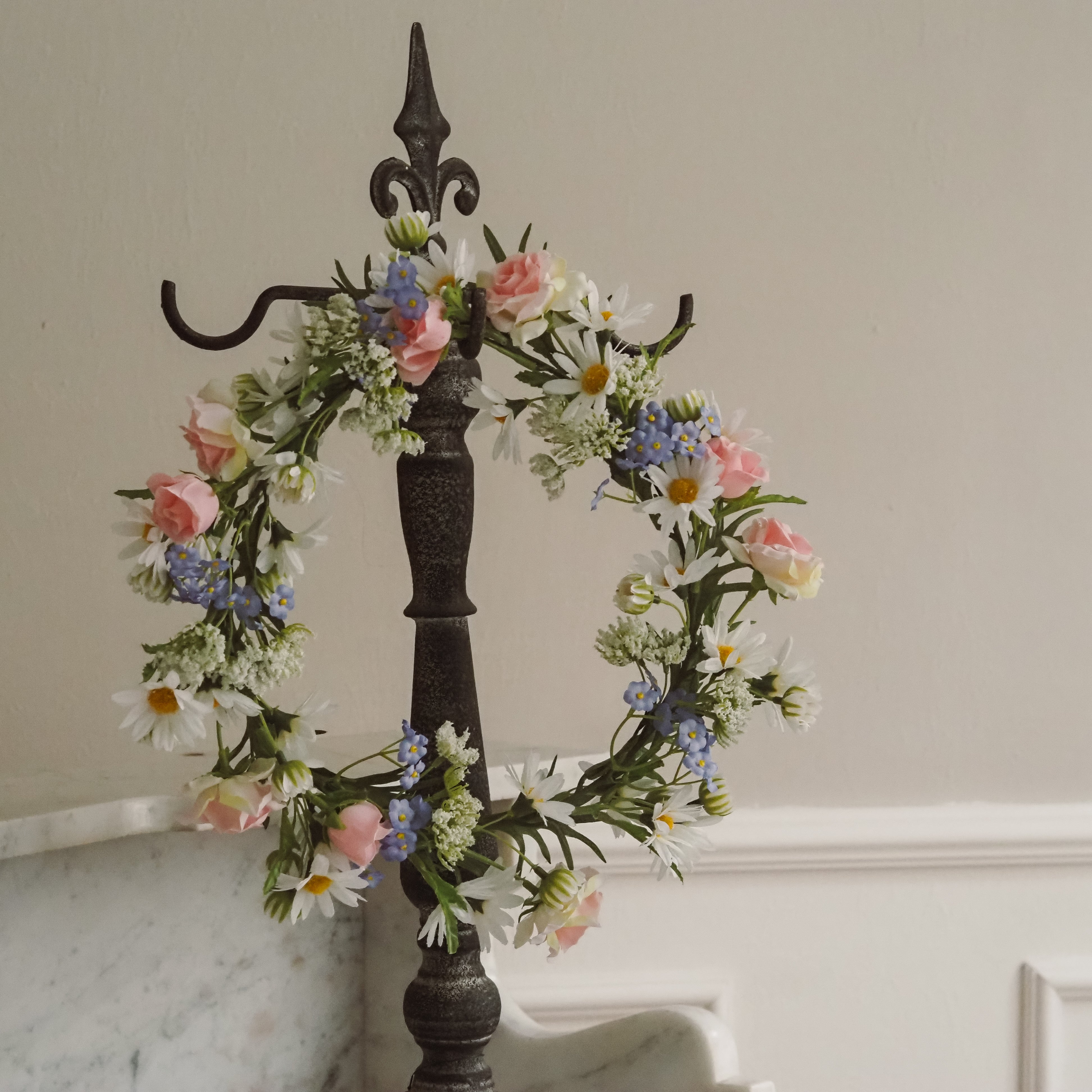 Frühlings-Blütenkranz · florale Tür- und Wanddekoration