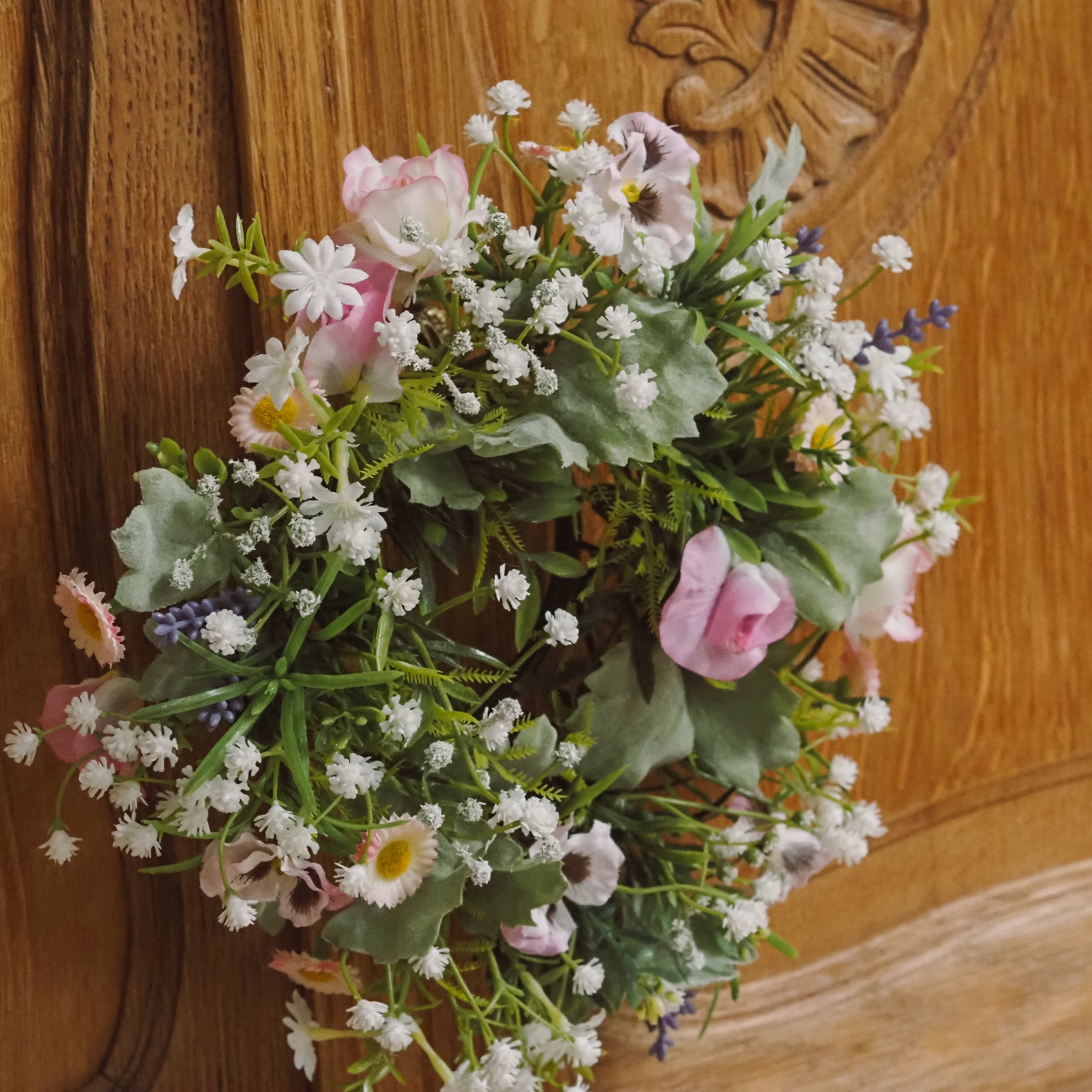 Blütenkranz · Frühlingskranz mit Rosen und Margeriten