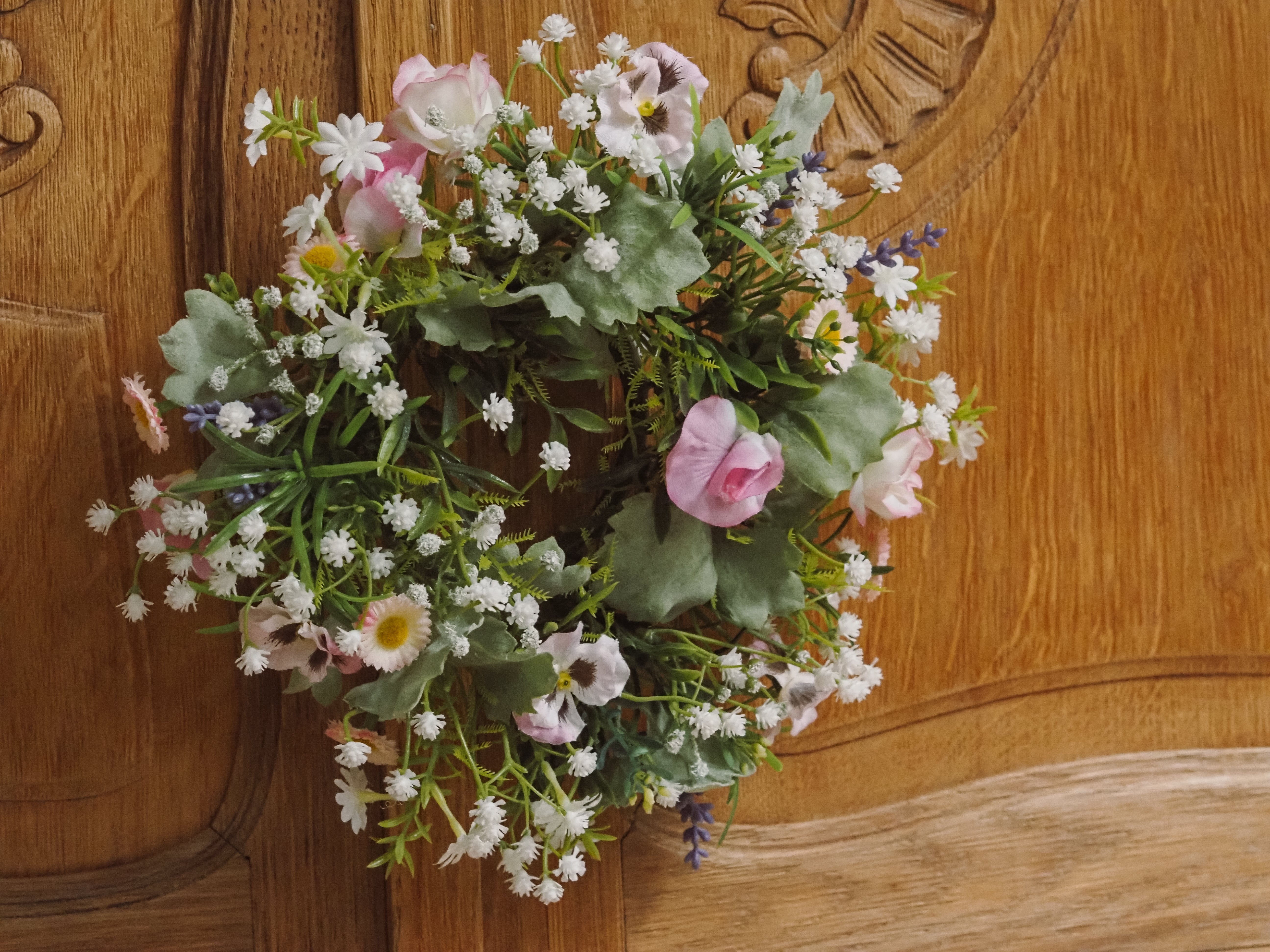 Blütenkranz · Frühlingskranz mit Rosen und Margeriten