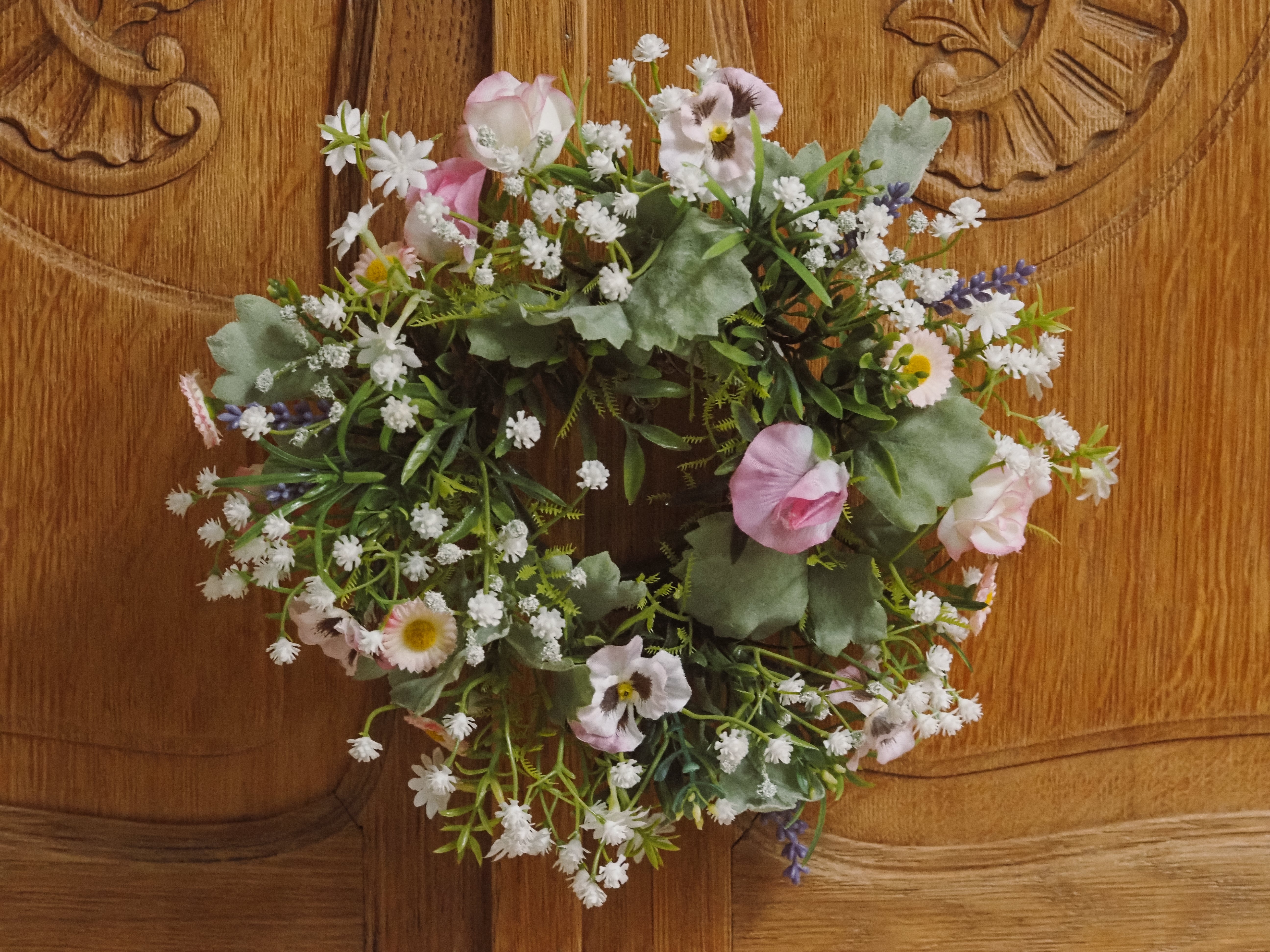 Blütenkranz · Frühlingskranz mit Rosen und Margeriten