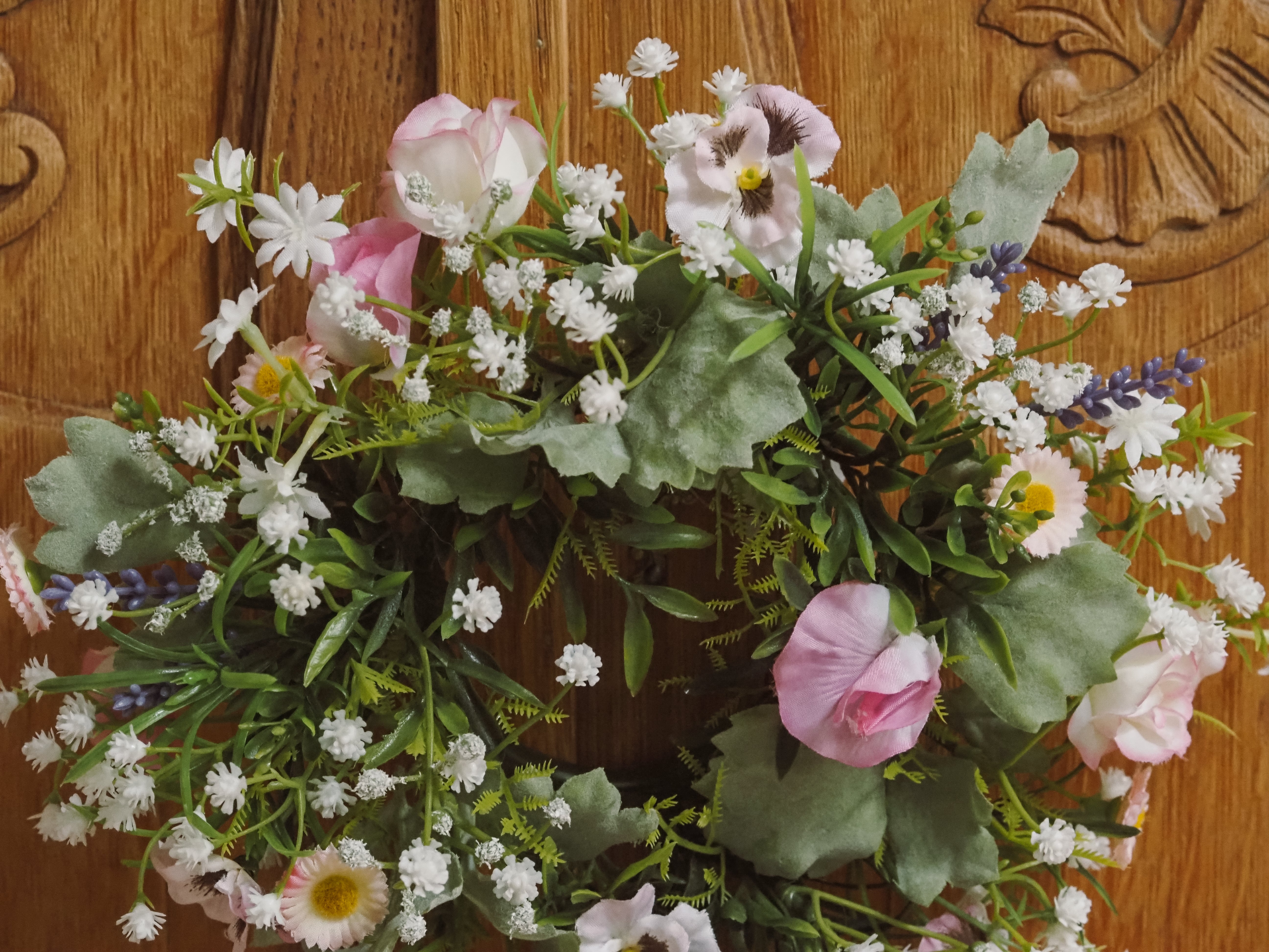 Blütenkranz · Frühlingskranz mit Rosen und Margeriten