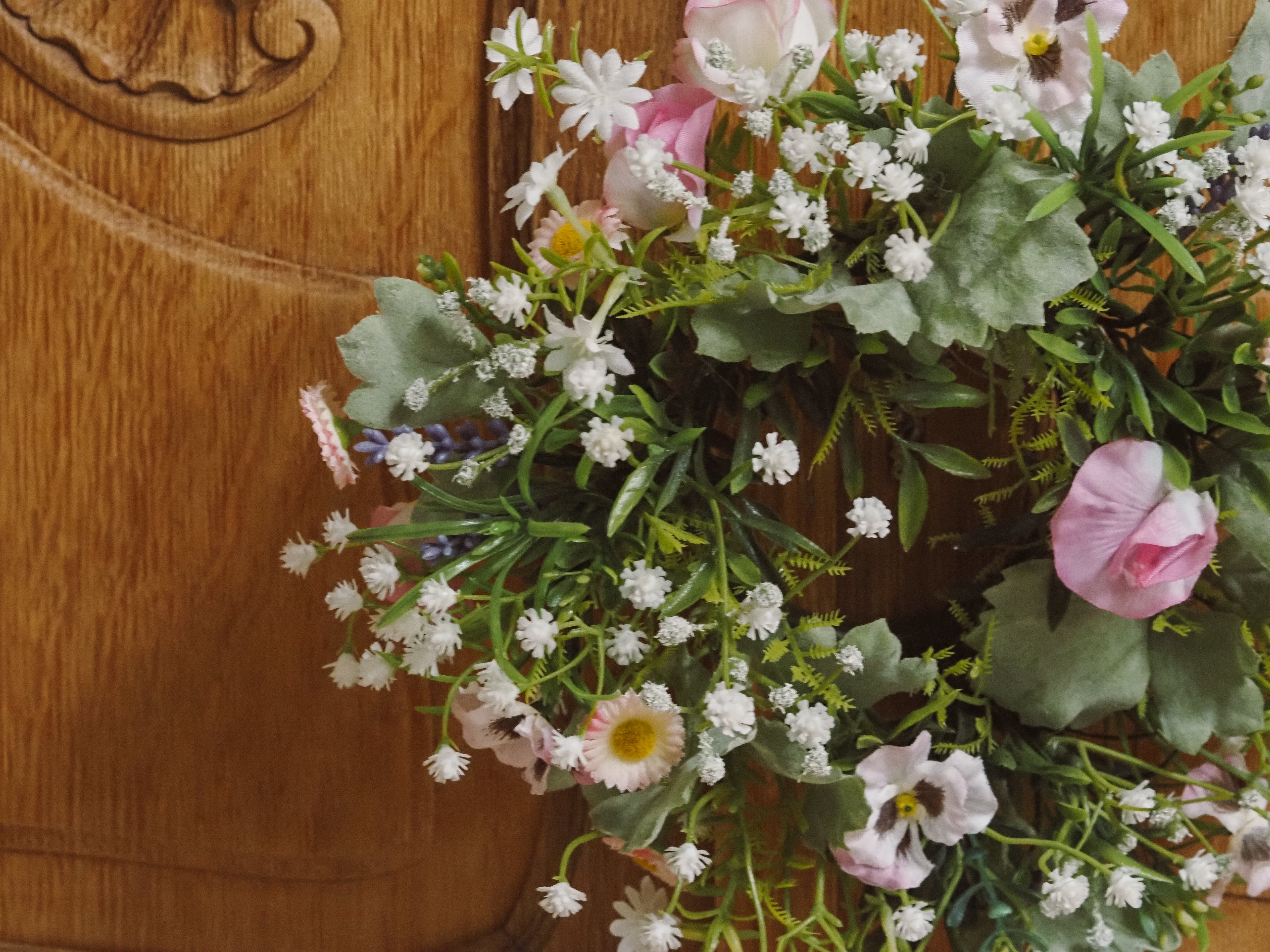 Blütenkranz · Frühlingskranz mit Rosen und Margeriten