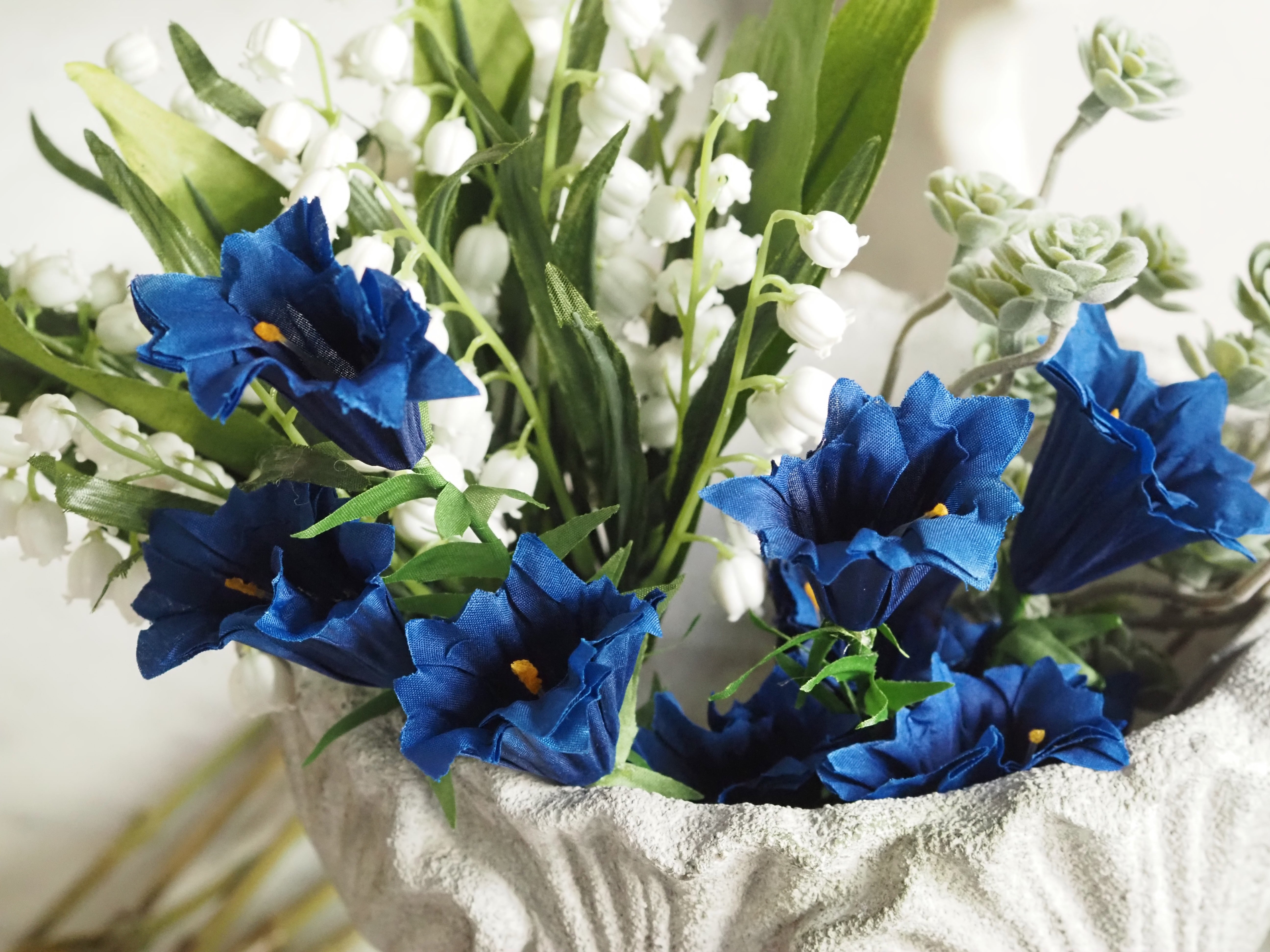 Enzianbusch · künstlicher Blütenzweig in Blau