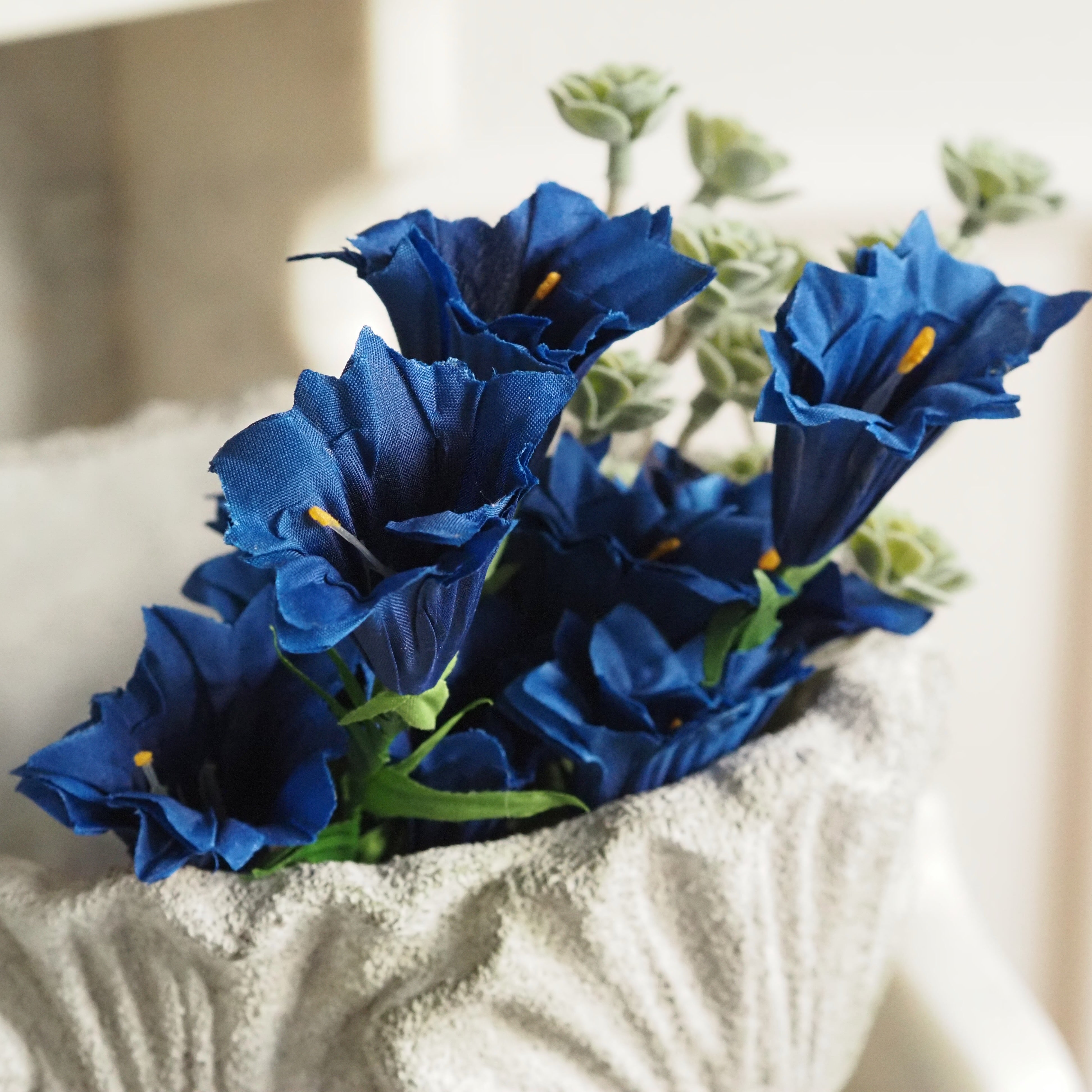 Enzianbusch · künstlicher Blütenzweig in Blau