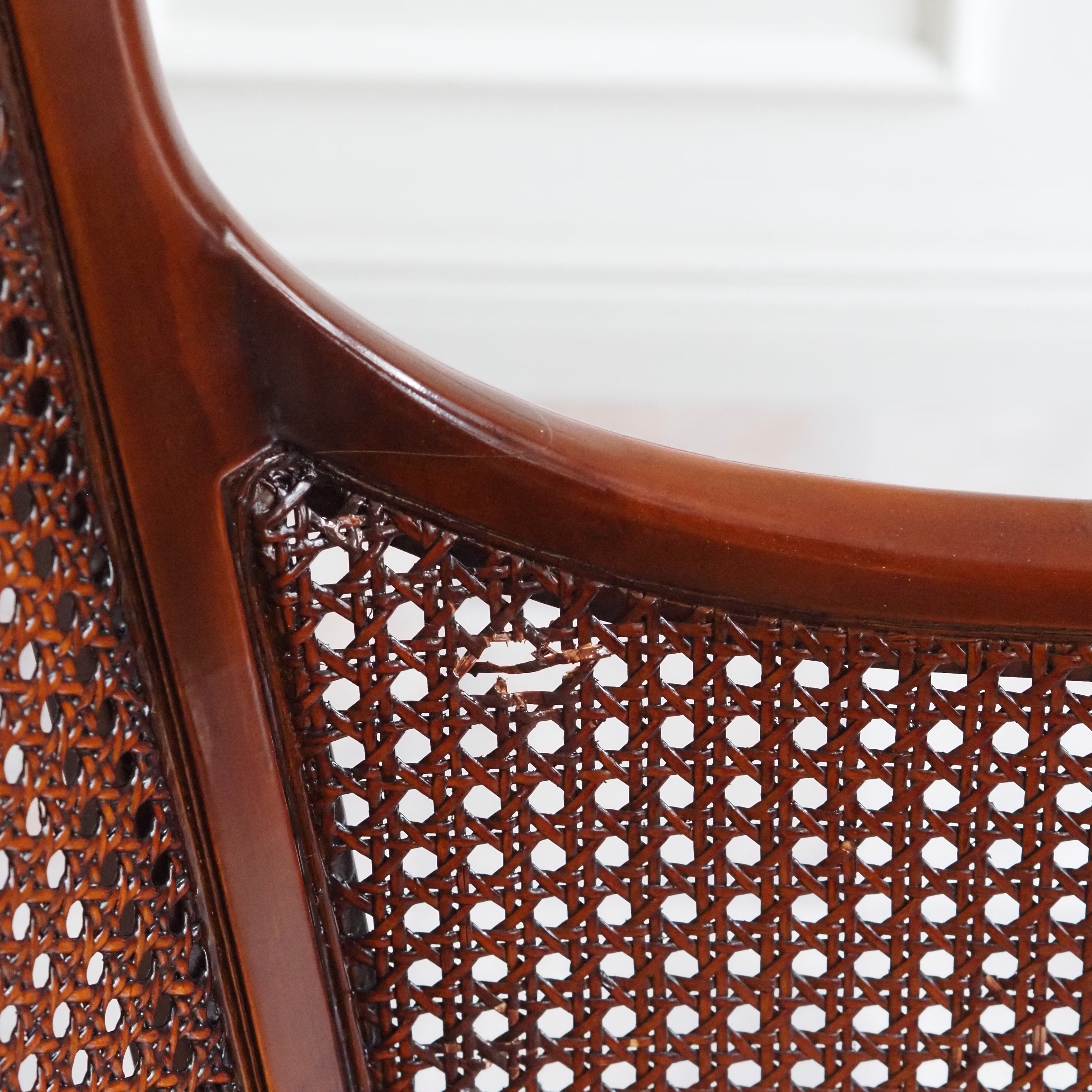 Rattan Sessel Kolonialstil – Bergère mit Wiener Geflecht, Massivholz