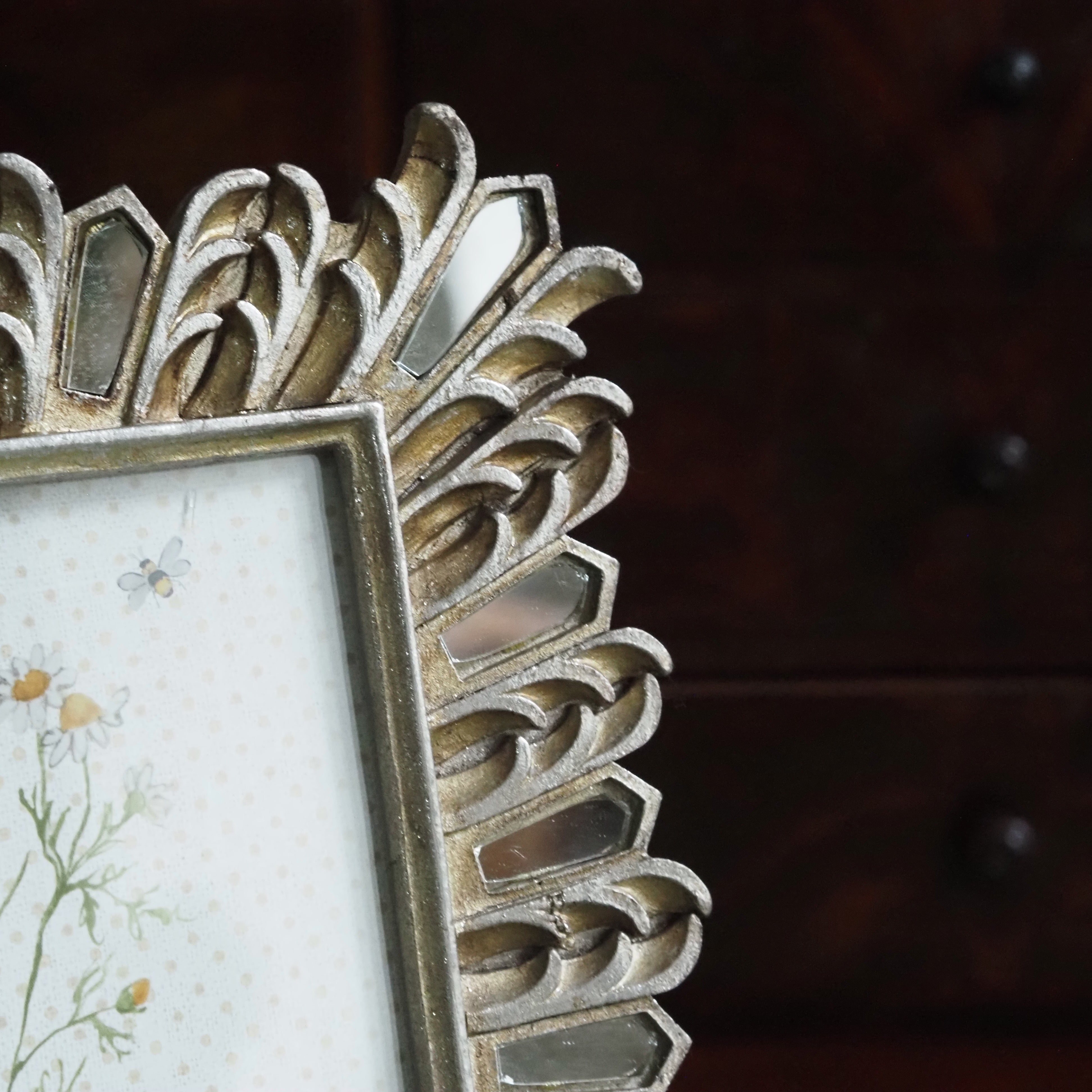 Bilderrahmen Silber-Gold · Ornamentaler Polyresin-Rahmen im Klassizismus-Stil