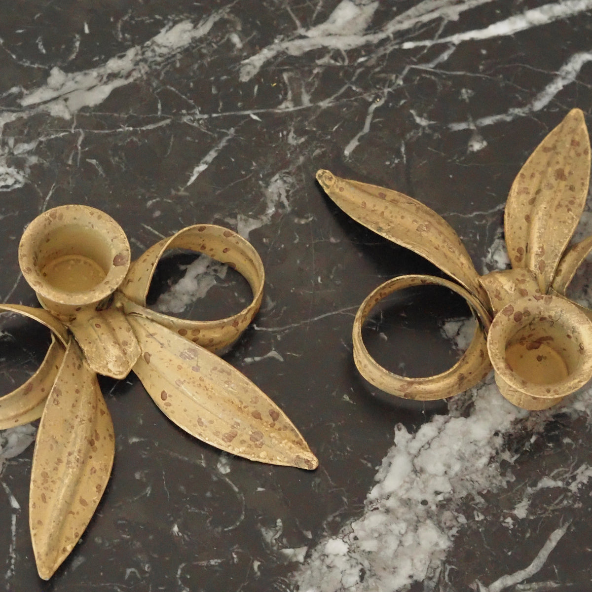 Kerzenhalter Schleife goldfarben · Louis-Seize inspiriert