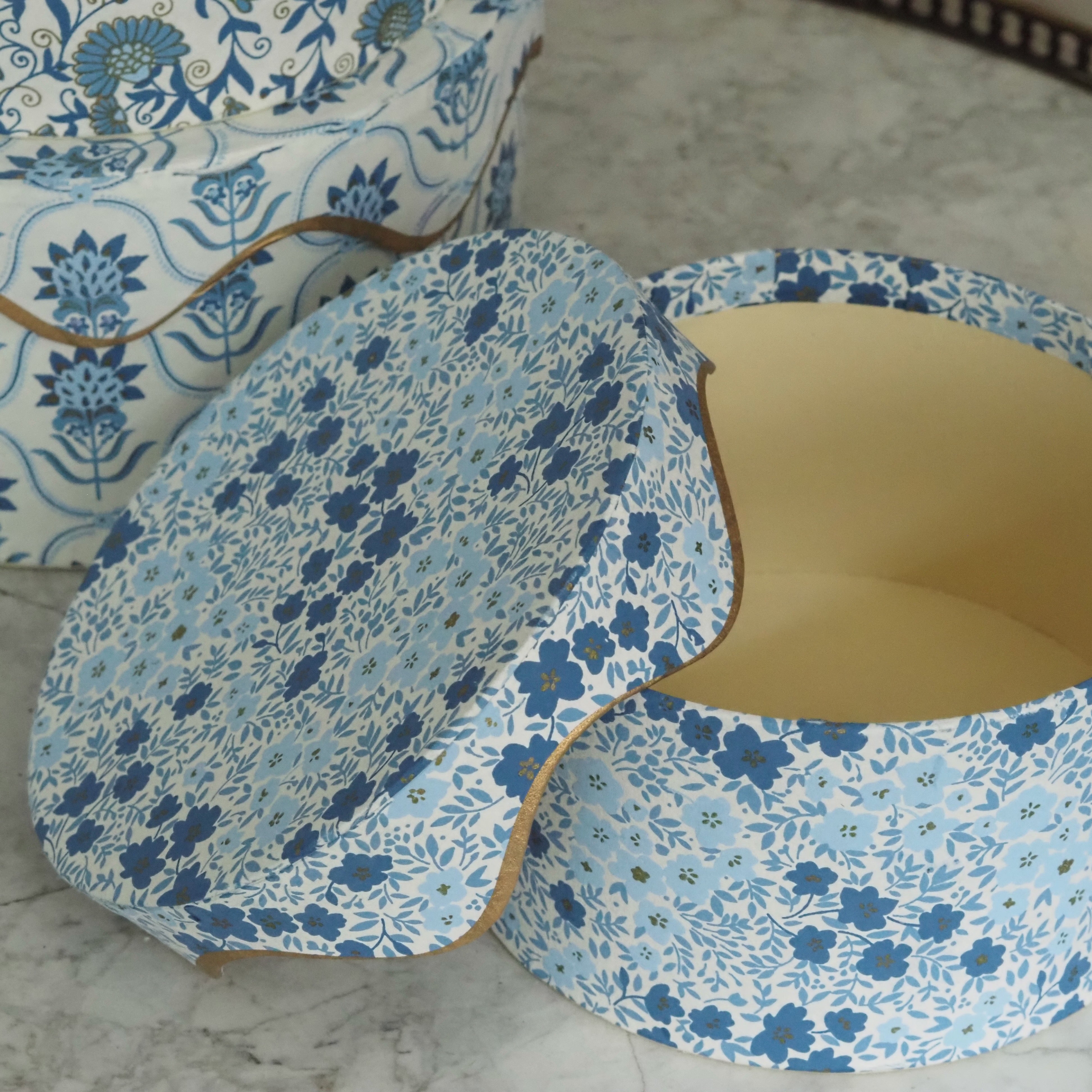 Geschenkboxen rund · florales Ornamentmuster / Aufbewahrungsboxen Set
