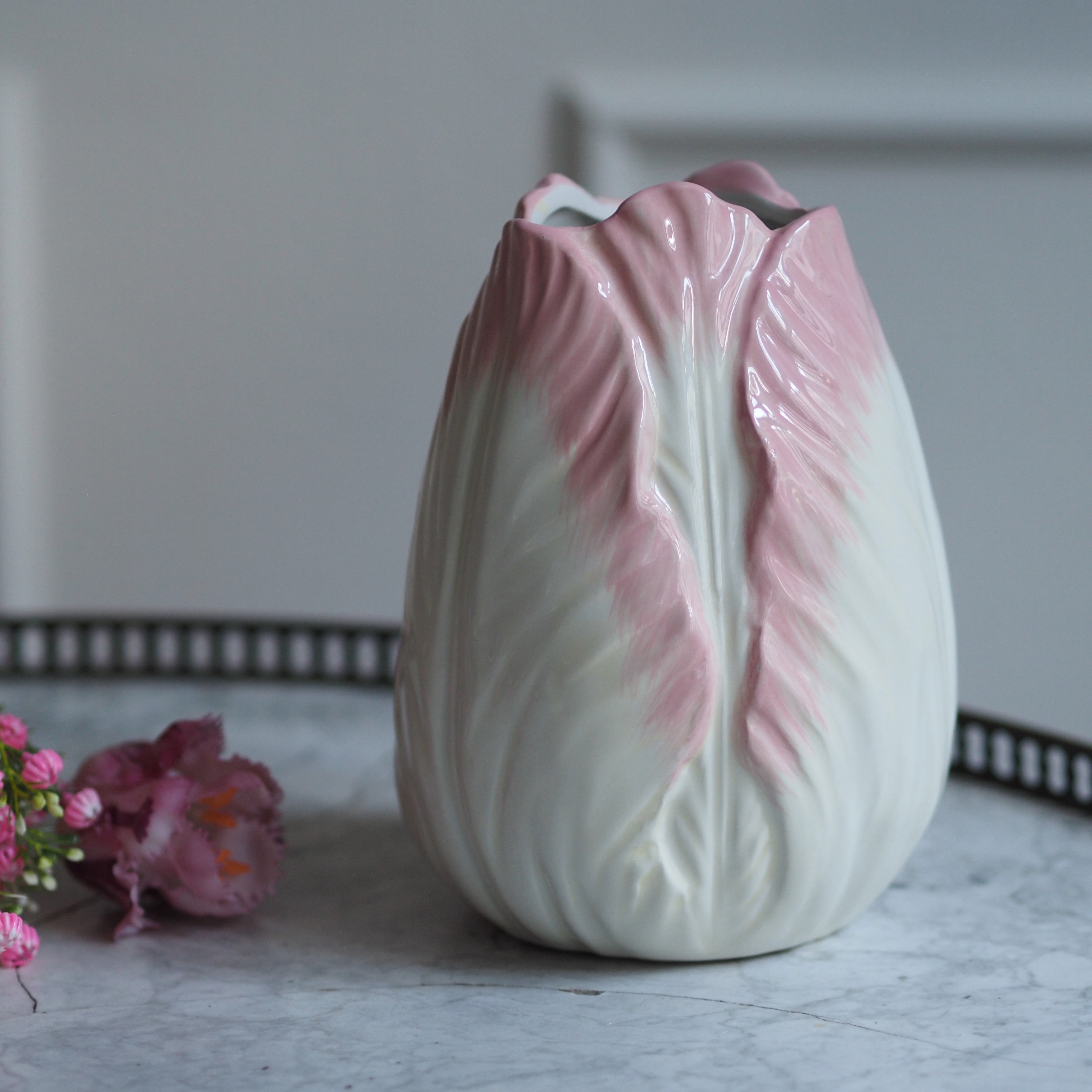 Vase Tulpenform · organische Moderne / florale Keramik Blumenvase