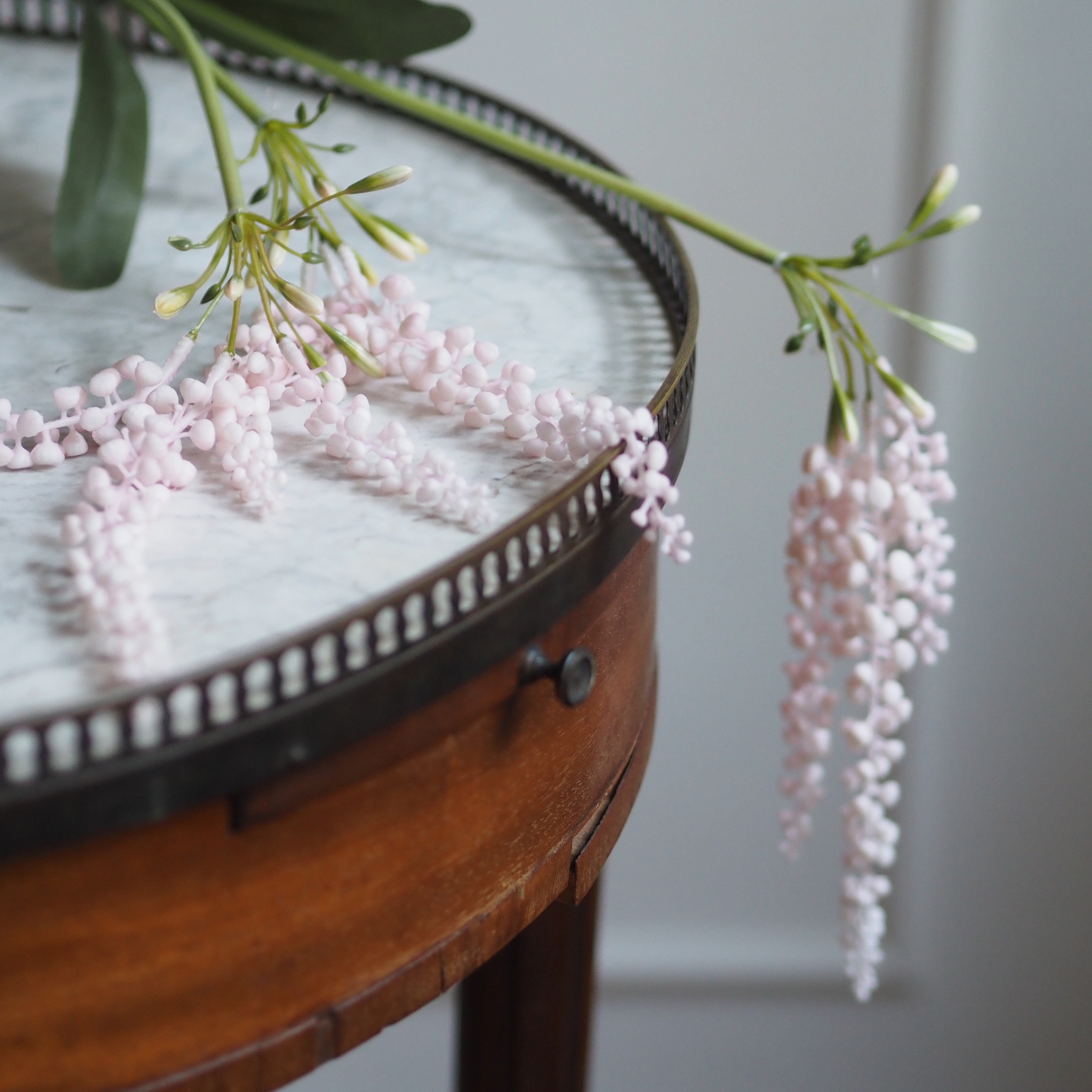 Blütenzweig Blauregen · Hängender Dekozweig in [ROSA / VIOLETT]