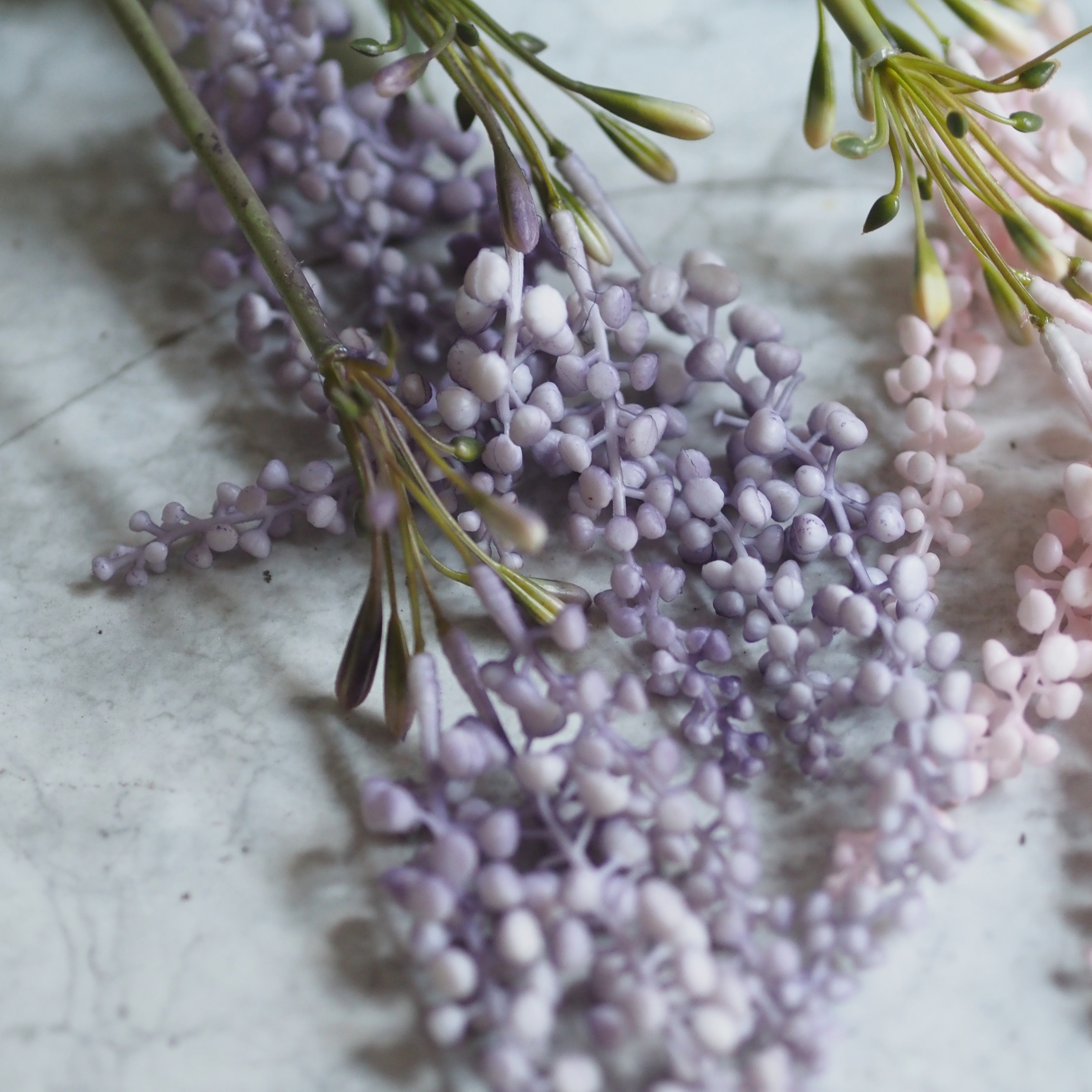 Blütenzweig Blauregen · Hängender Dekozweig in [ROSA / VIOLETT]