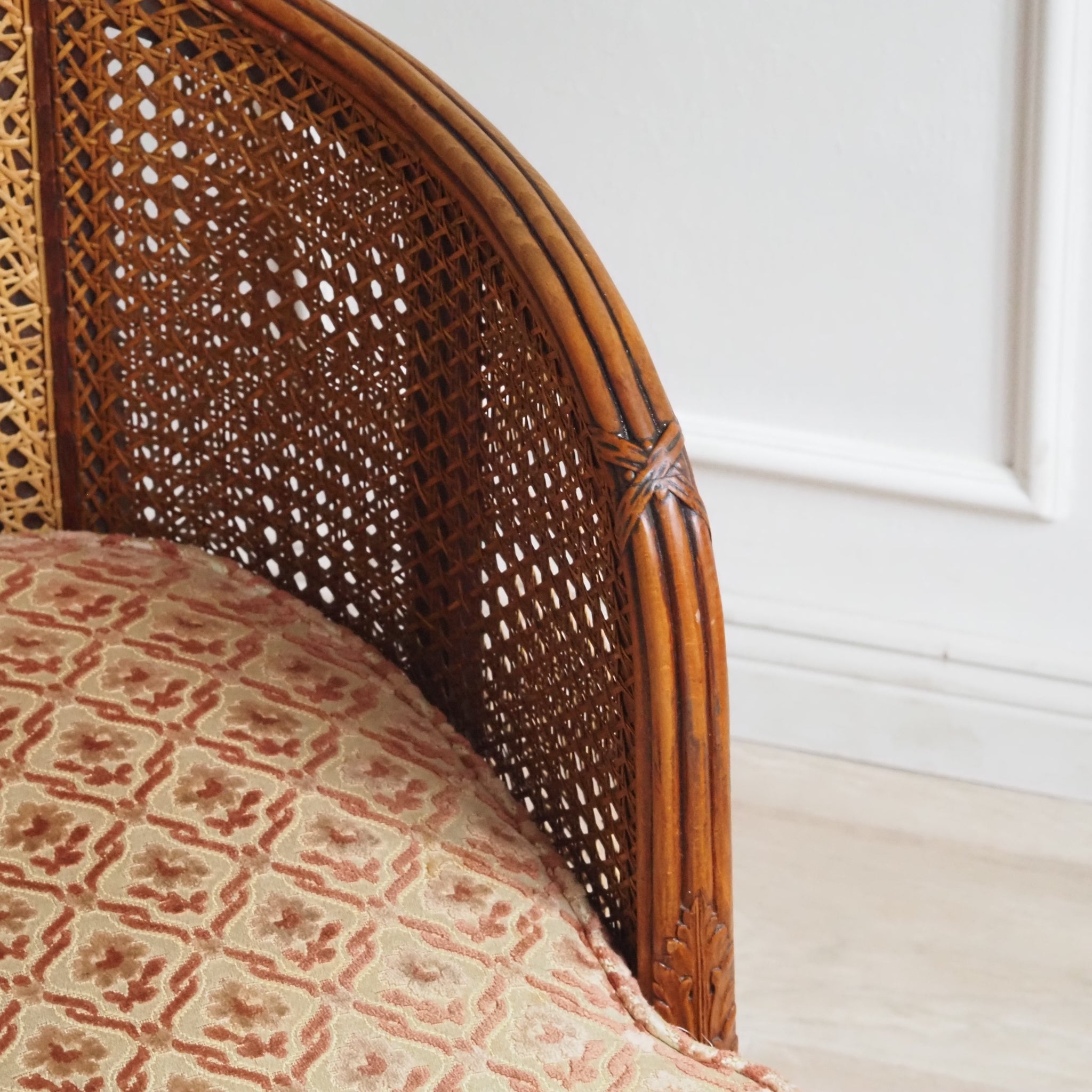 Antiker französischer Sessel mit Wiener Geflecht um 1900 - Louis-Seize Bergère Original
