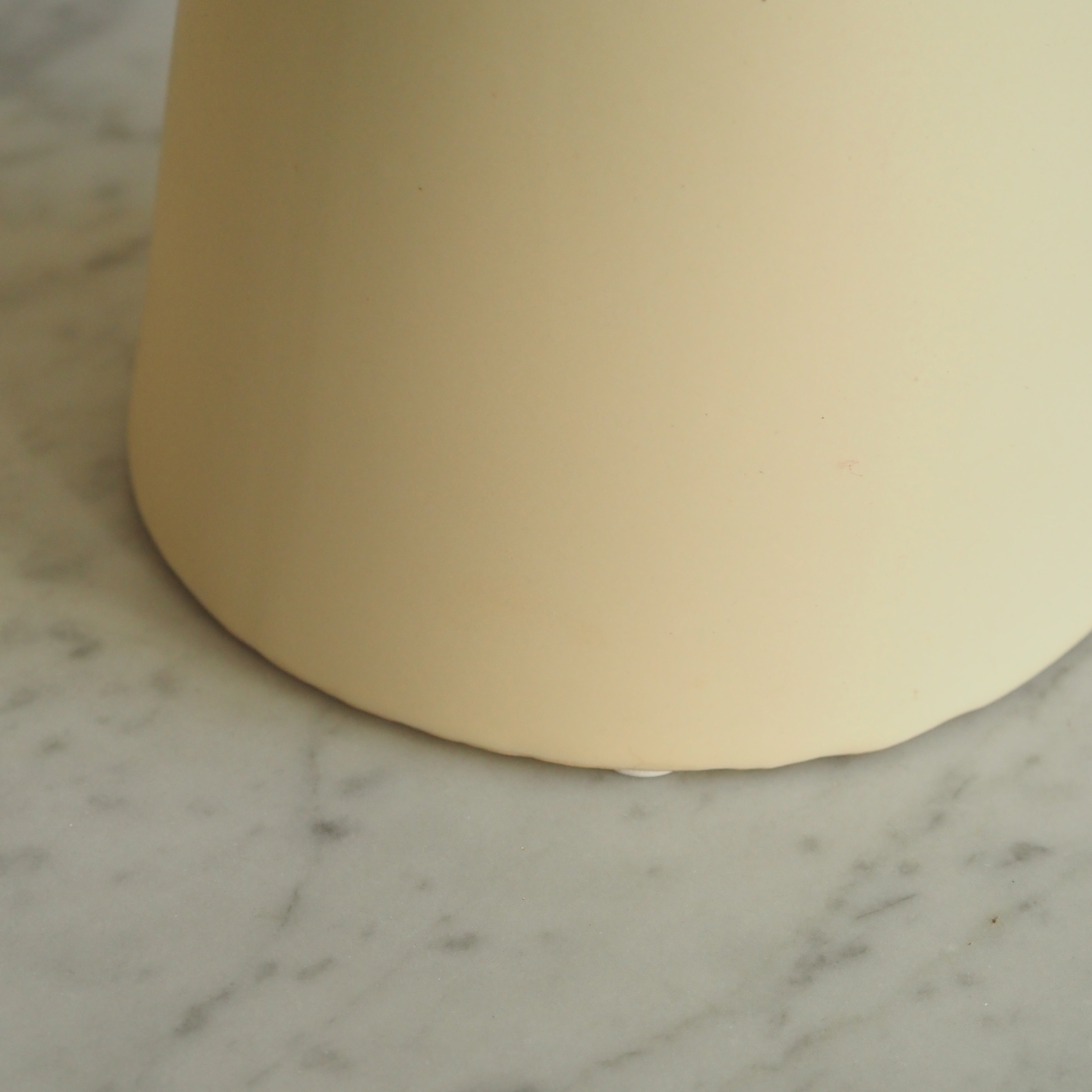 Keramikvasen 2er Set · moderne Formensprache / 1970er inspirierte Blumenvasen