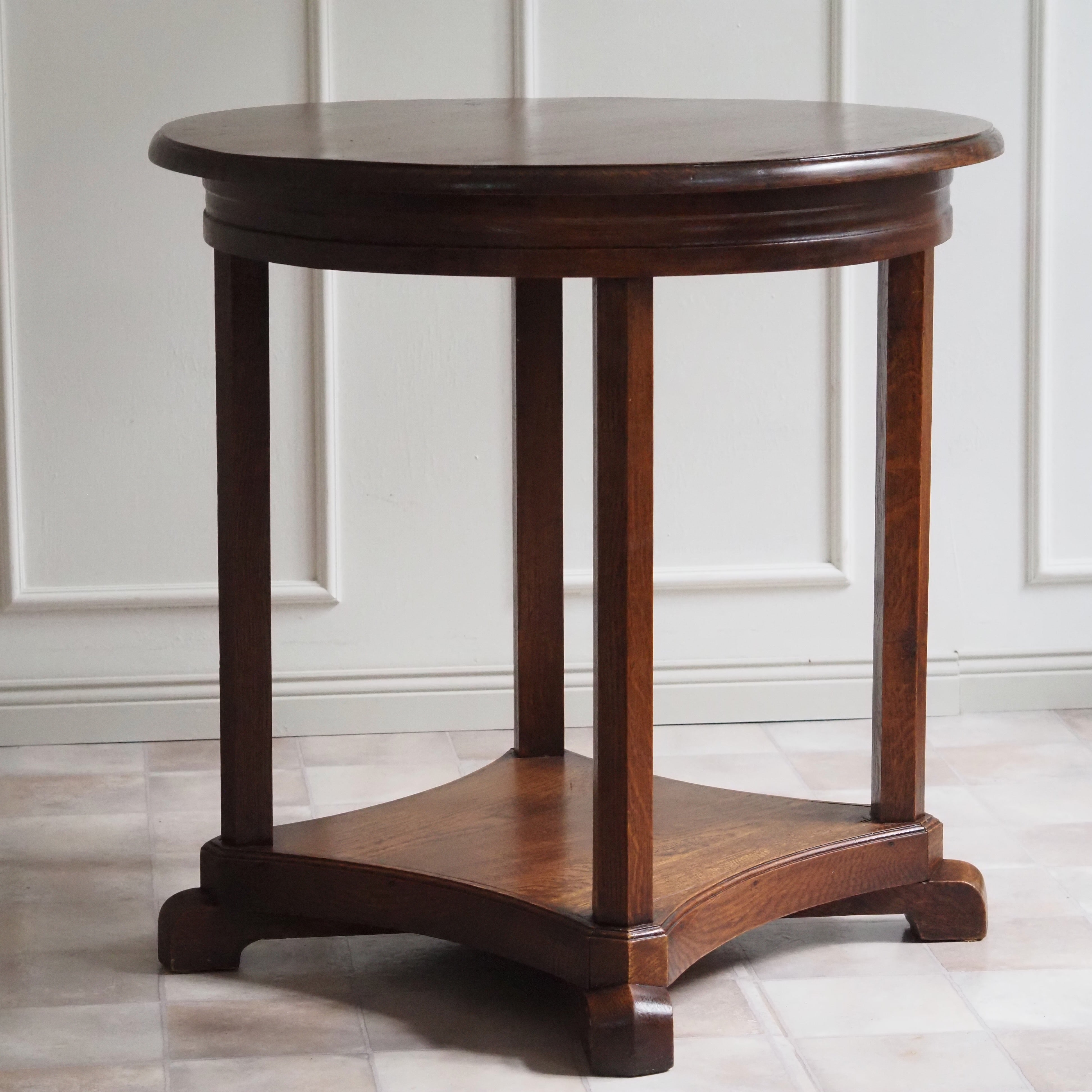 Beistelltisch Art Deco Eiche rund um 1920