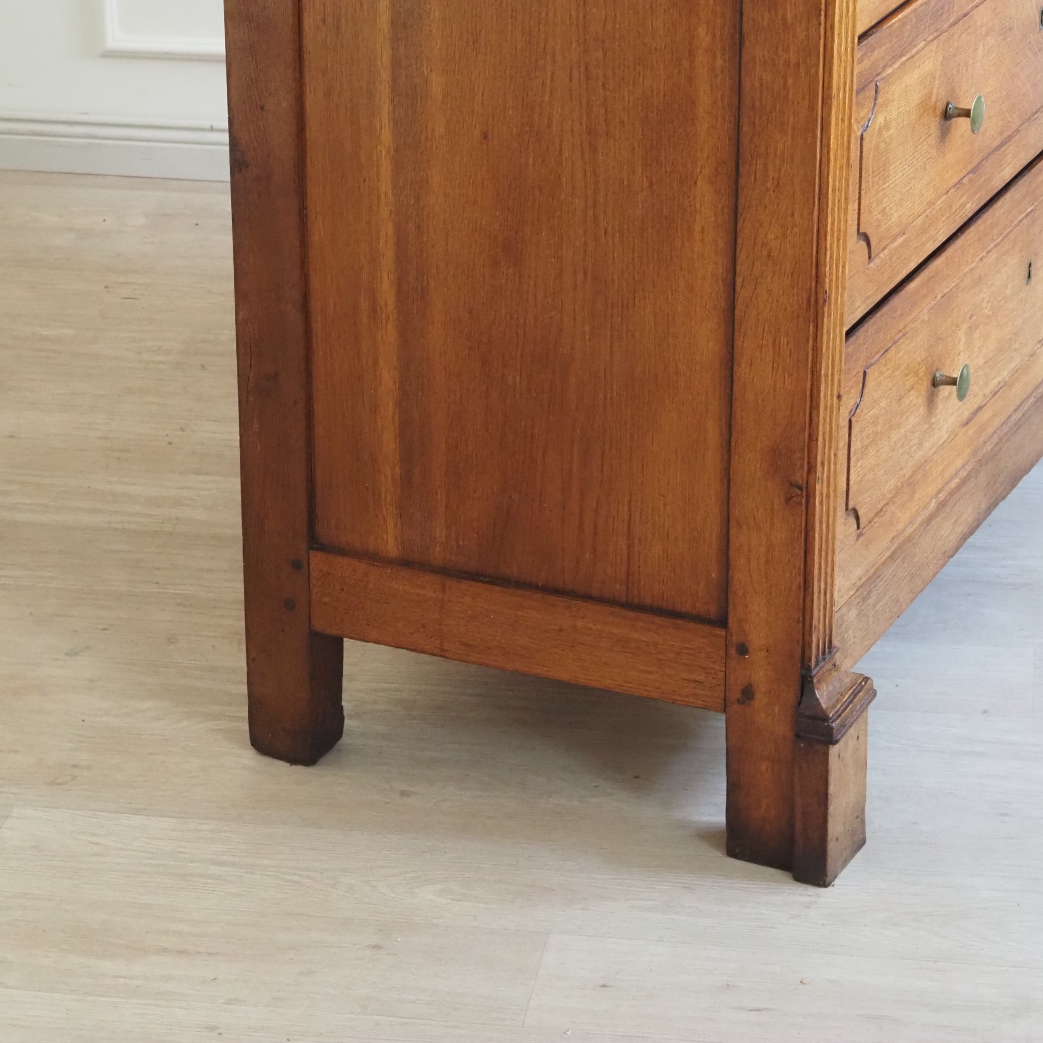 Elegante antike Schubladenkommode um 1880 - Kommode Eiche honigbraun