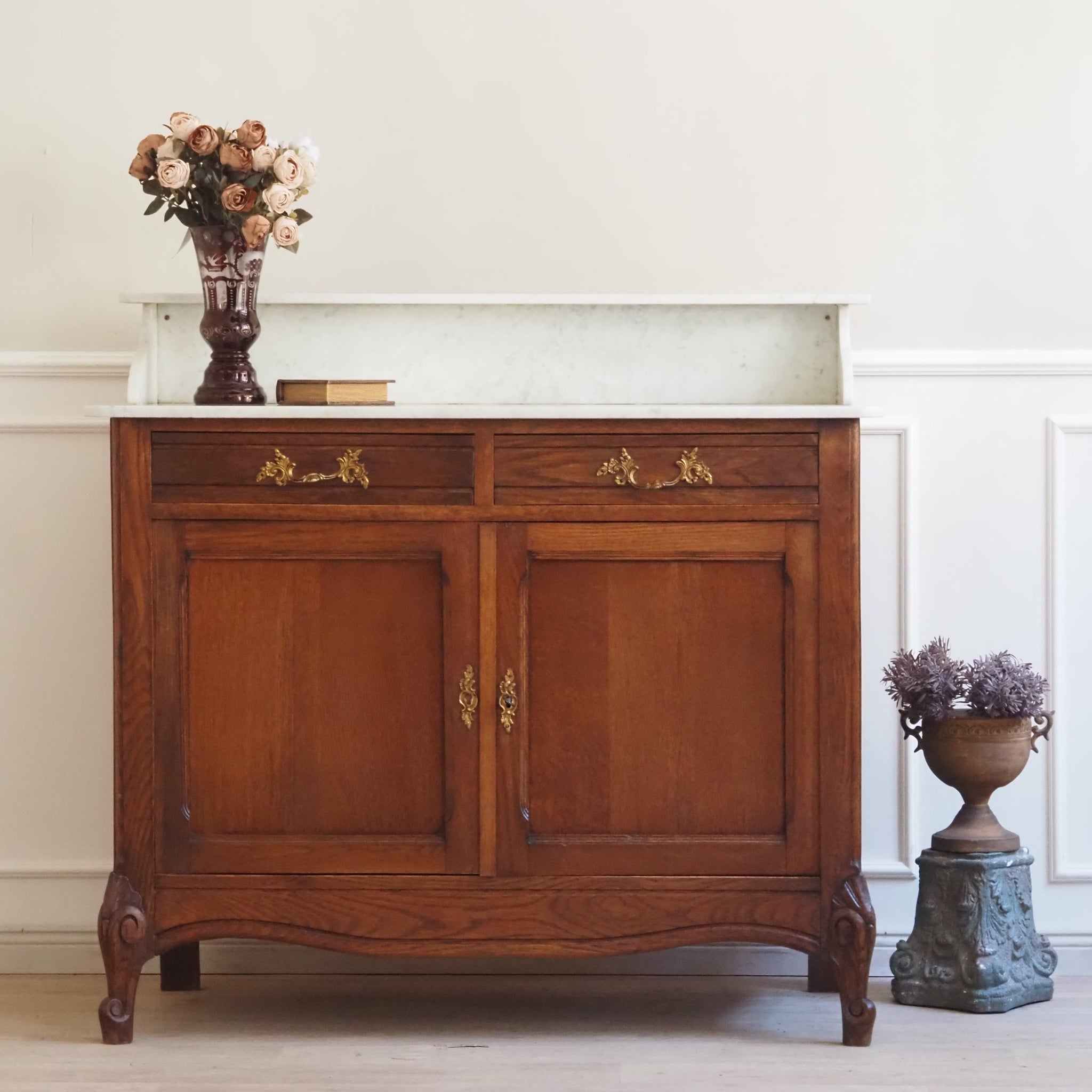 Antike Marmorkommode - Waschtisch-Sideboard mit weißem Marmor um 1900